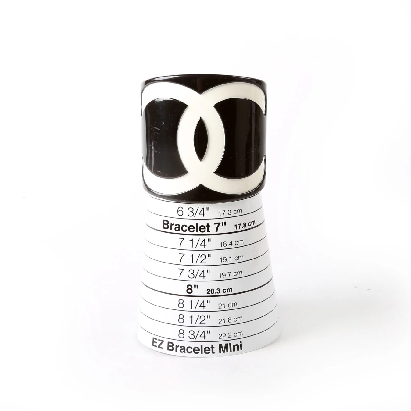 CC Resin Cuff Bracelet Black/White - Image 5