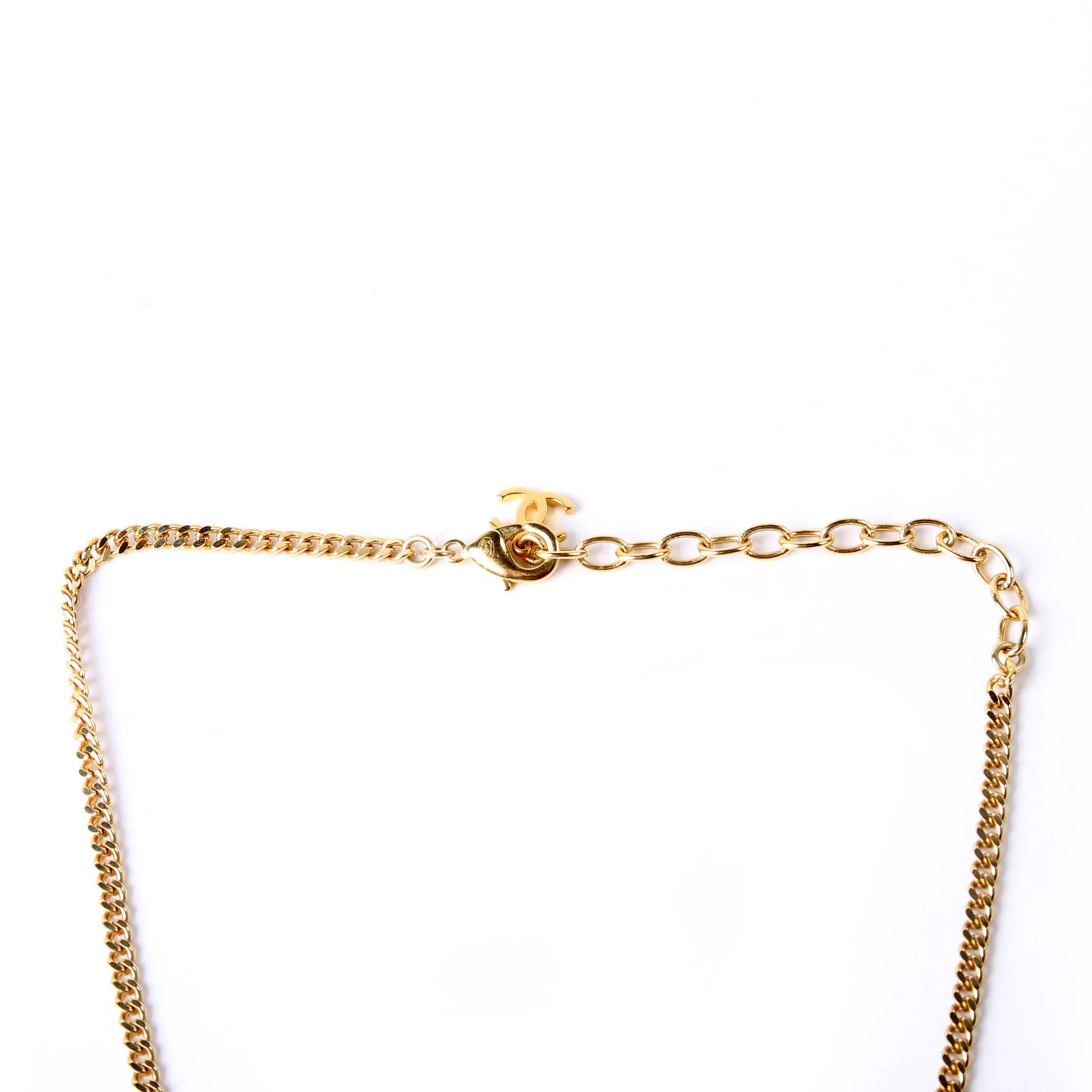 CC Round Crystal Pendant Necklace Gold - Image 3