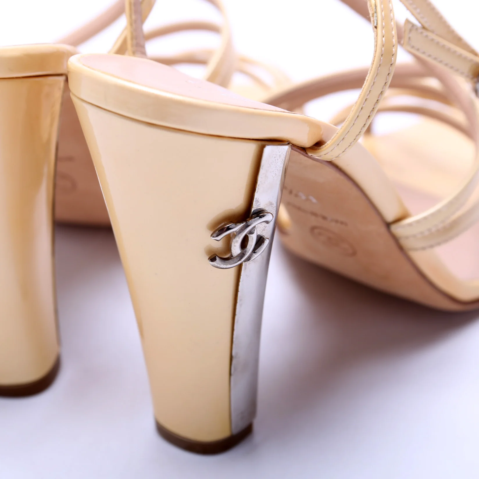 CC Sandal Pumps Size 39.5 - Image 5