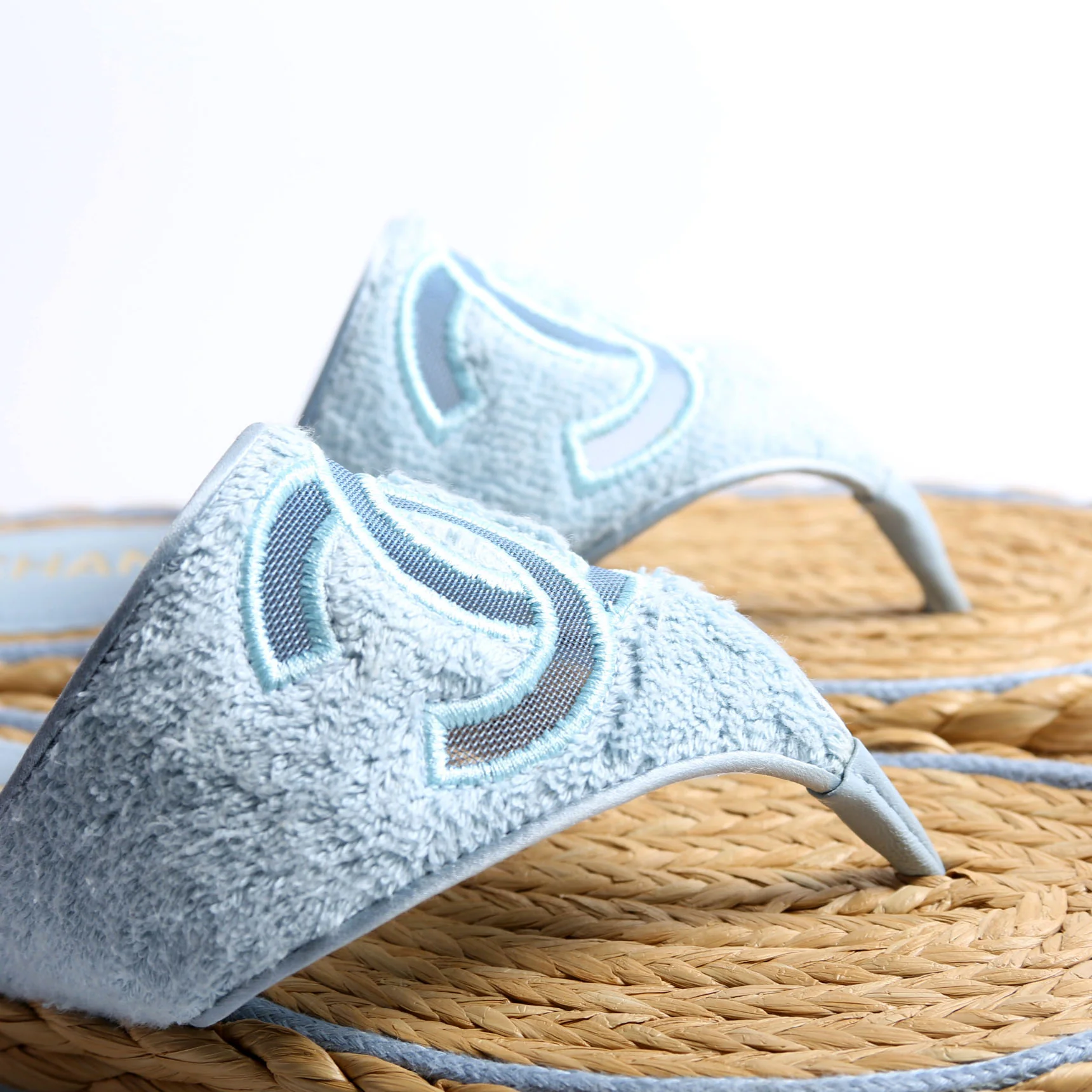 CC Terry Cloth Raffia Thong Sandals Size 37.5 Light Blue/Beige - Image 11