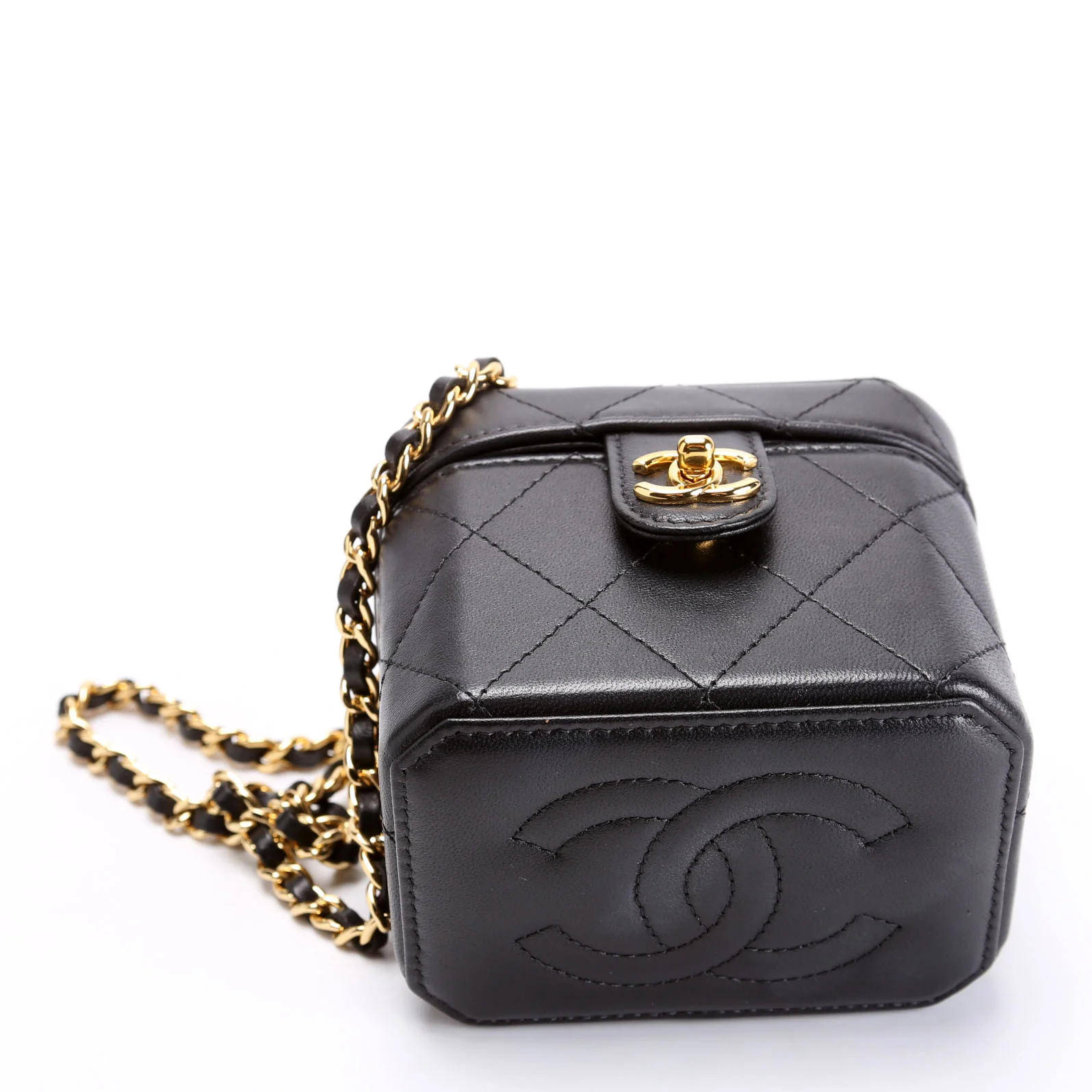 CC Turnlock Mini Vanity Clutch With Chain Quilted Lamb RFID Black - Image 4