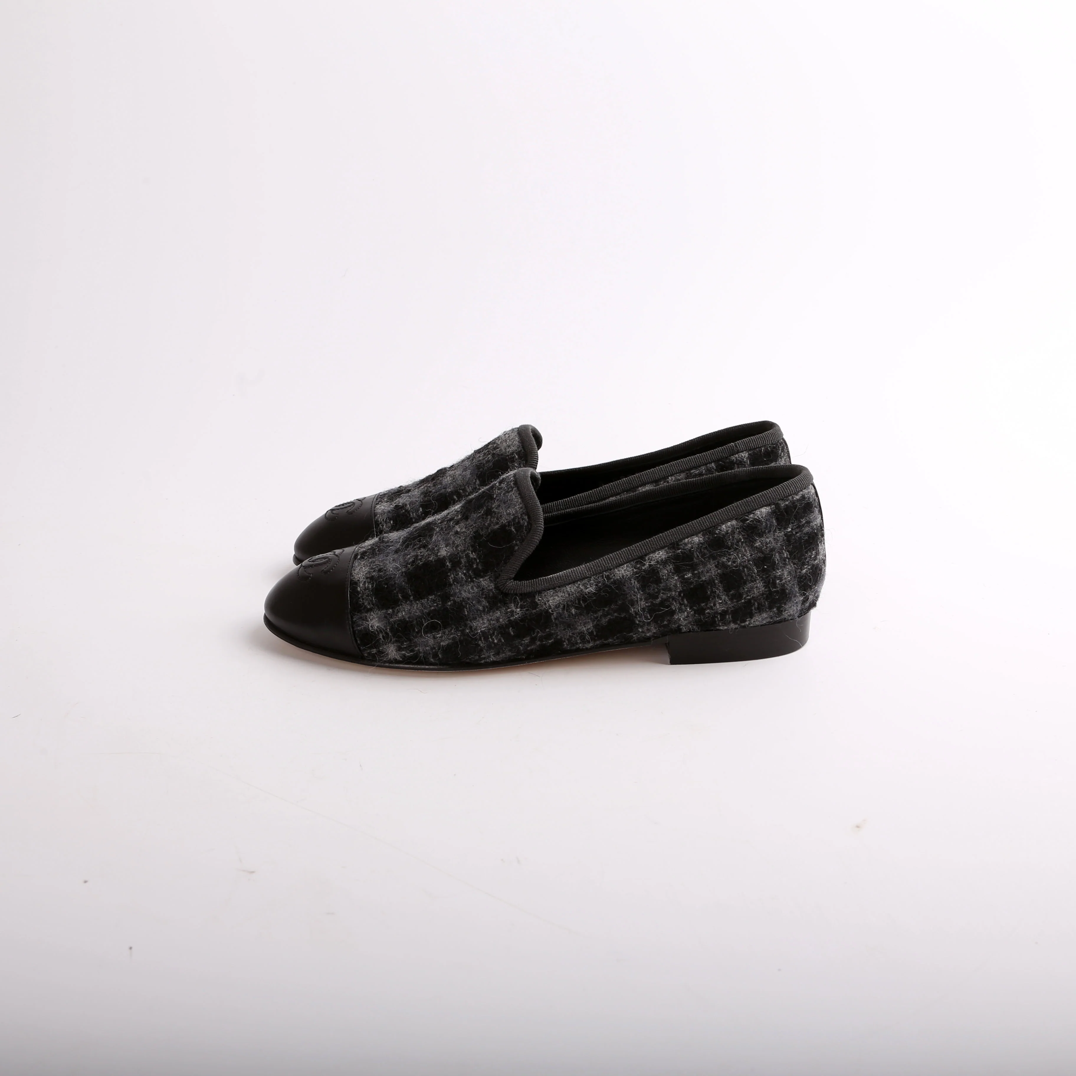 CC Tweed Loafers Size 36 - Image 3
