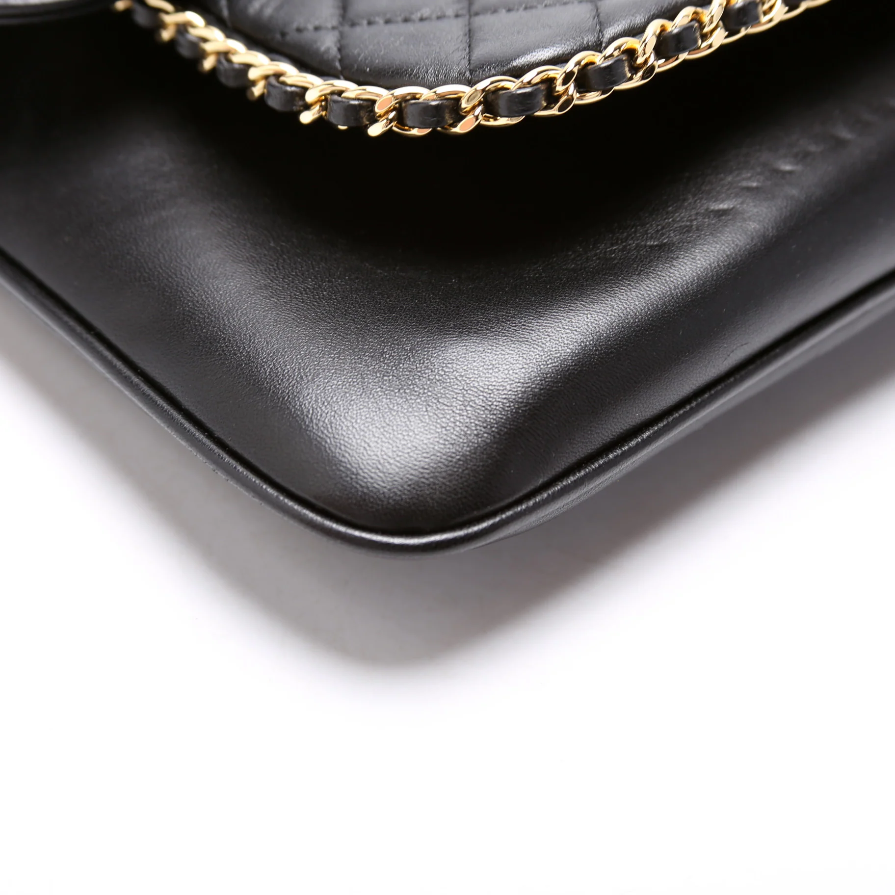 CC Unchained Clutch Lambskin - Image 7