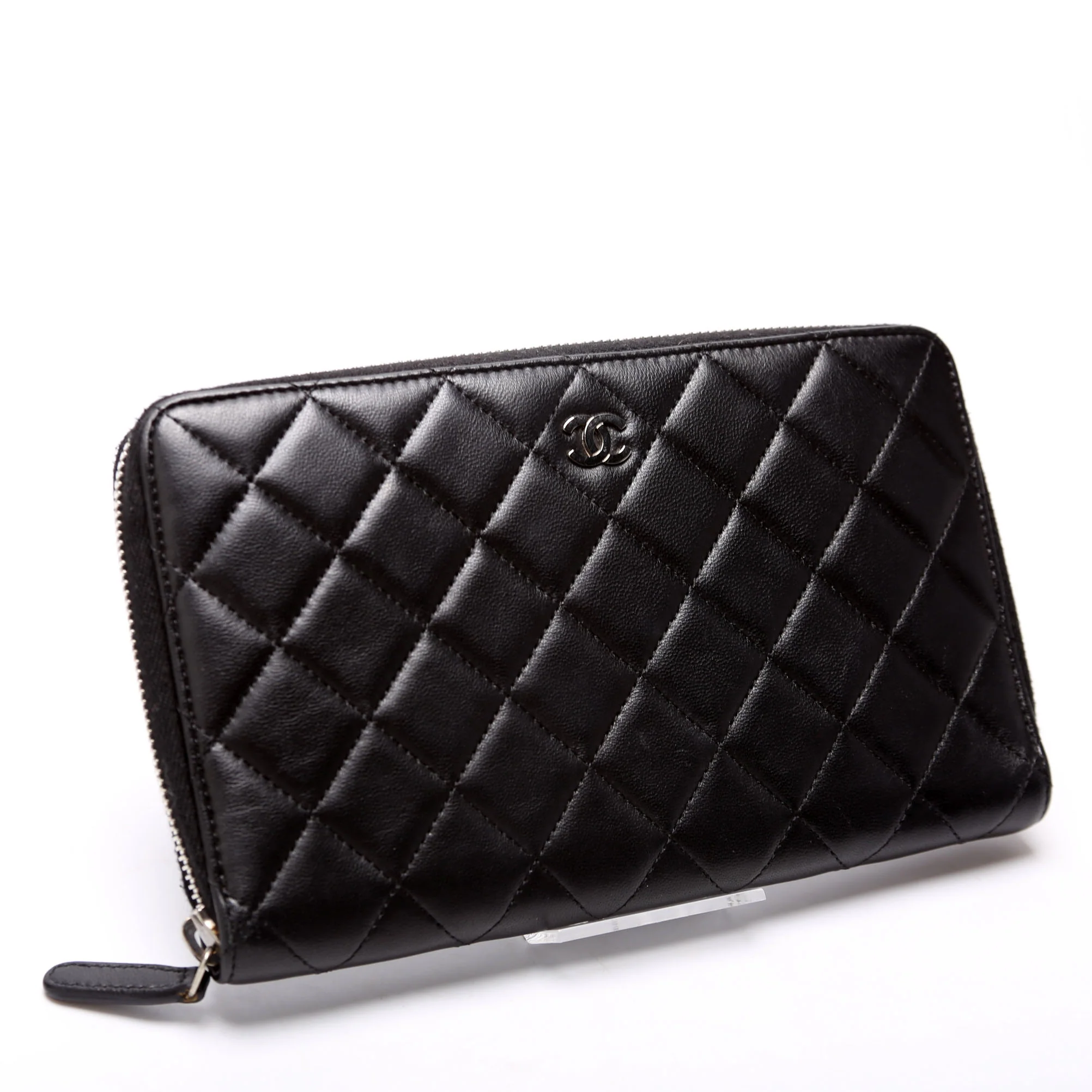 CC Zip Around Organizer Wallet Quilted Lambskin Black - Image 2