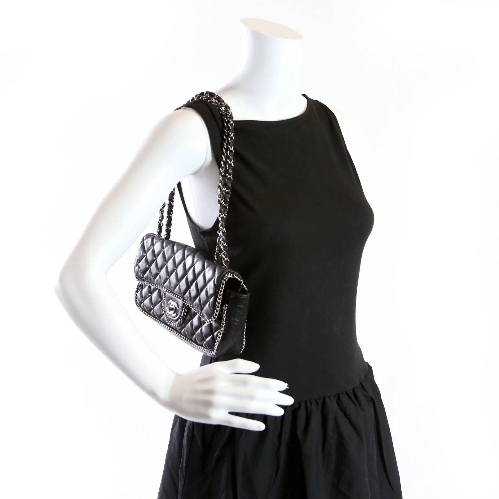 Chain Around East/West Flap Bag Lambskin 11M Black - Image 12