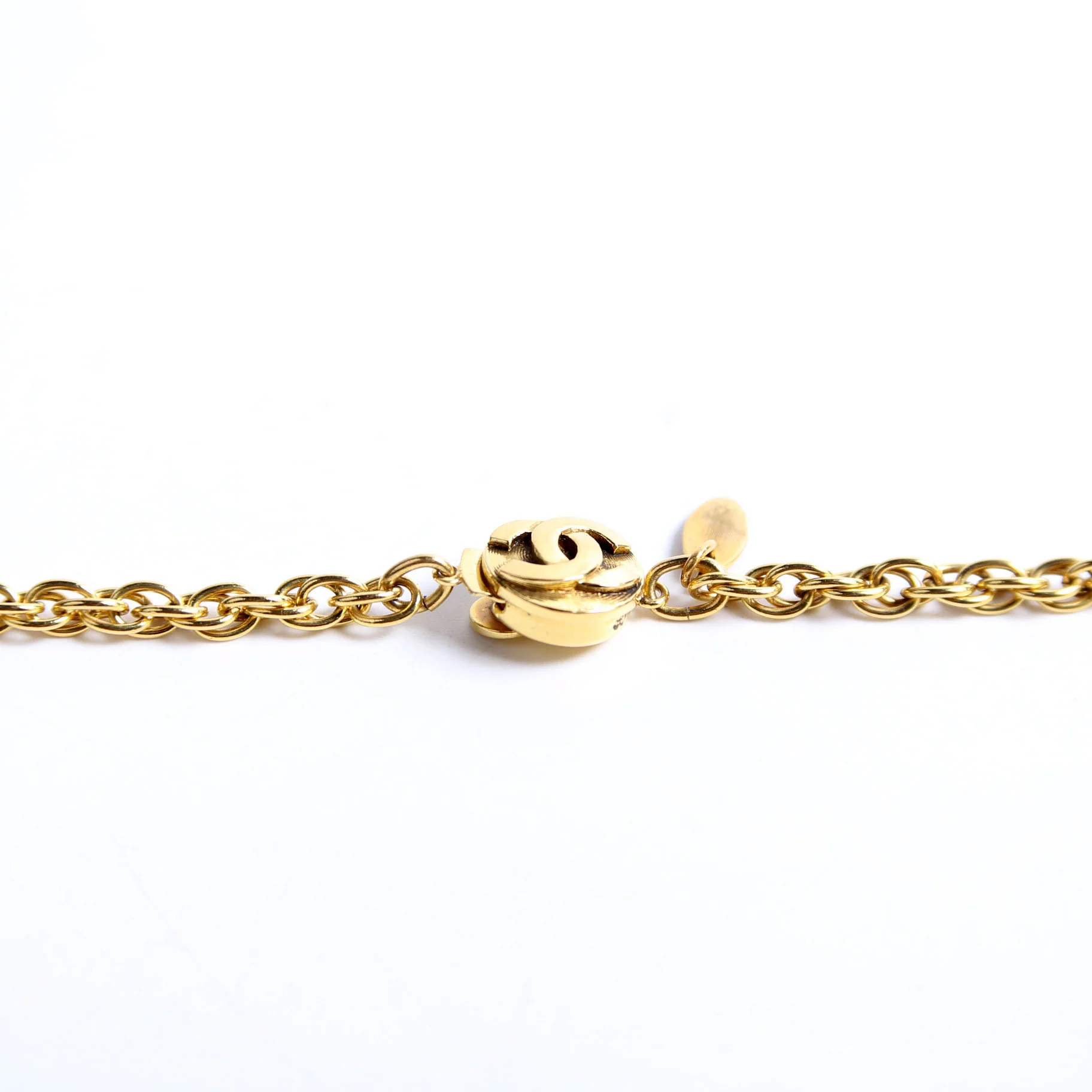 Chain Glass Bead Vintage Necklace Gold/Red - Image 3