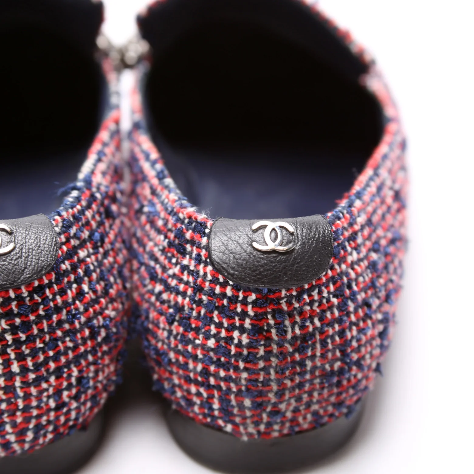 Chain Loafers Size 39 - Image 5