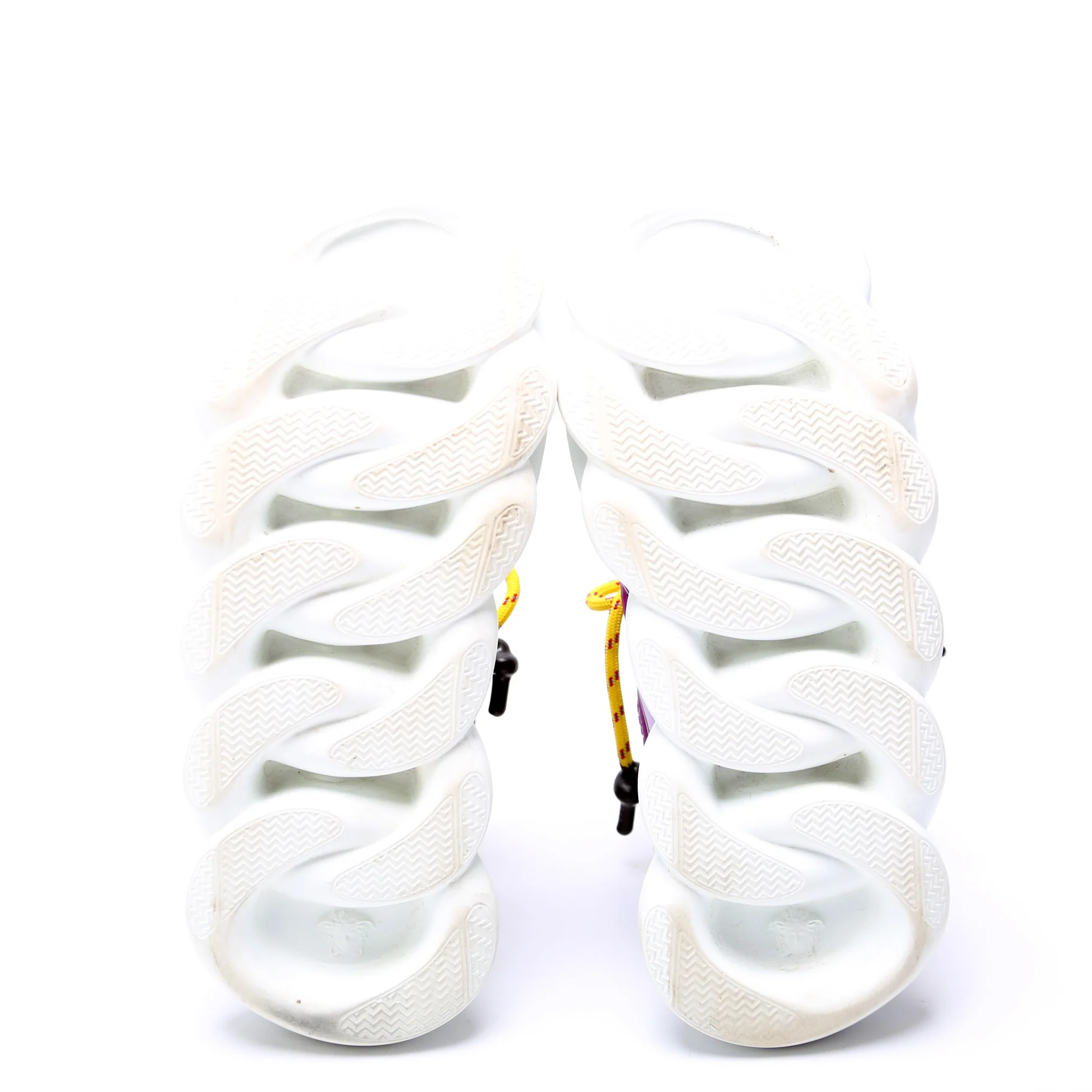 Chain Reaction Sneakers Size 39 - Image 7