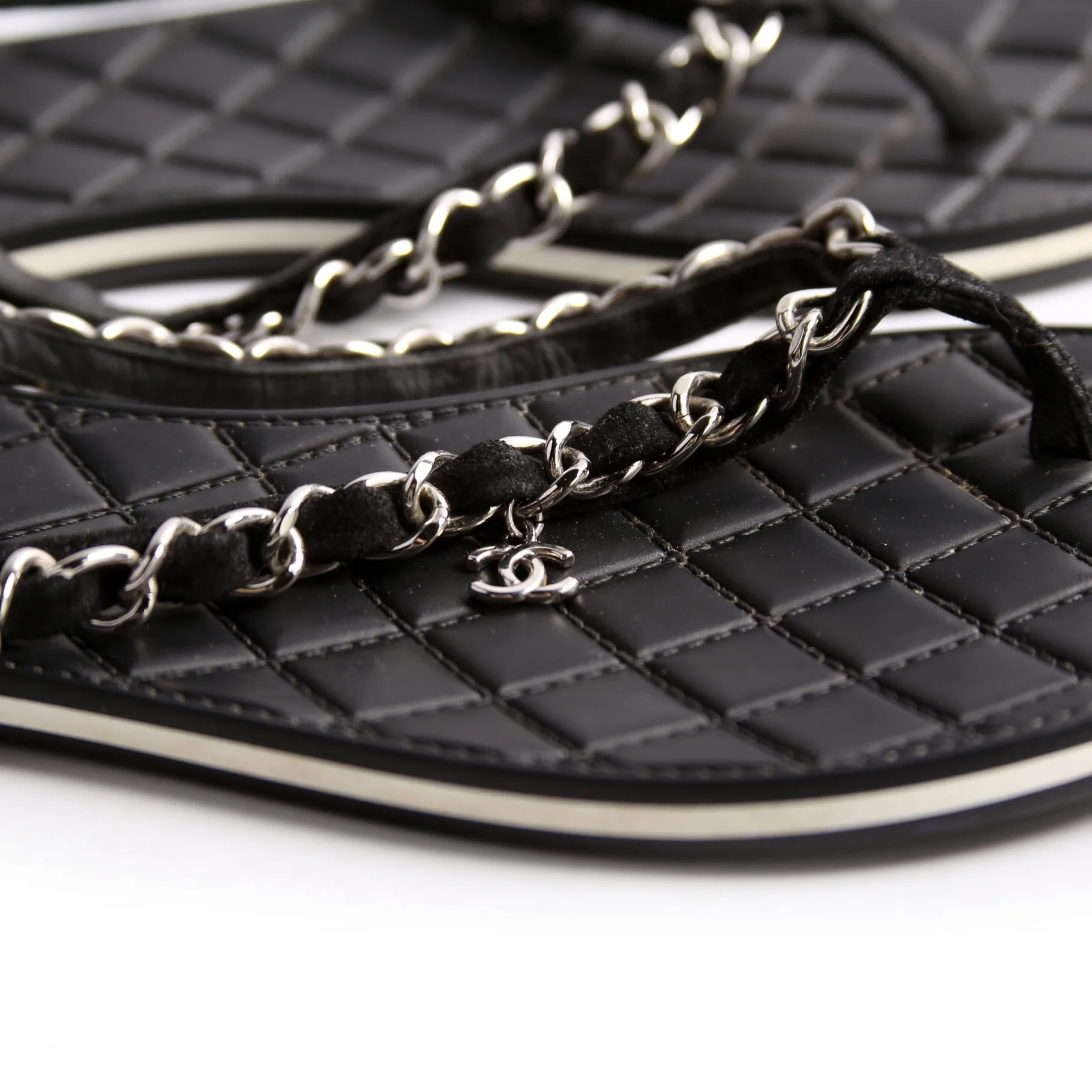 Chain Thong Sandals Size 39.5 Black - Image 10