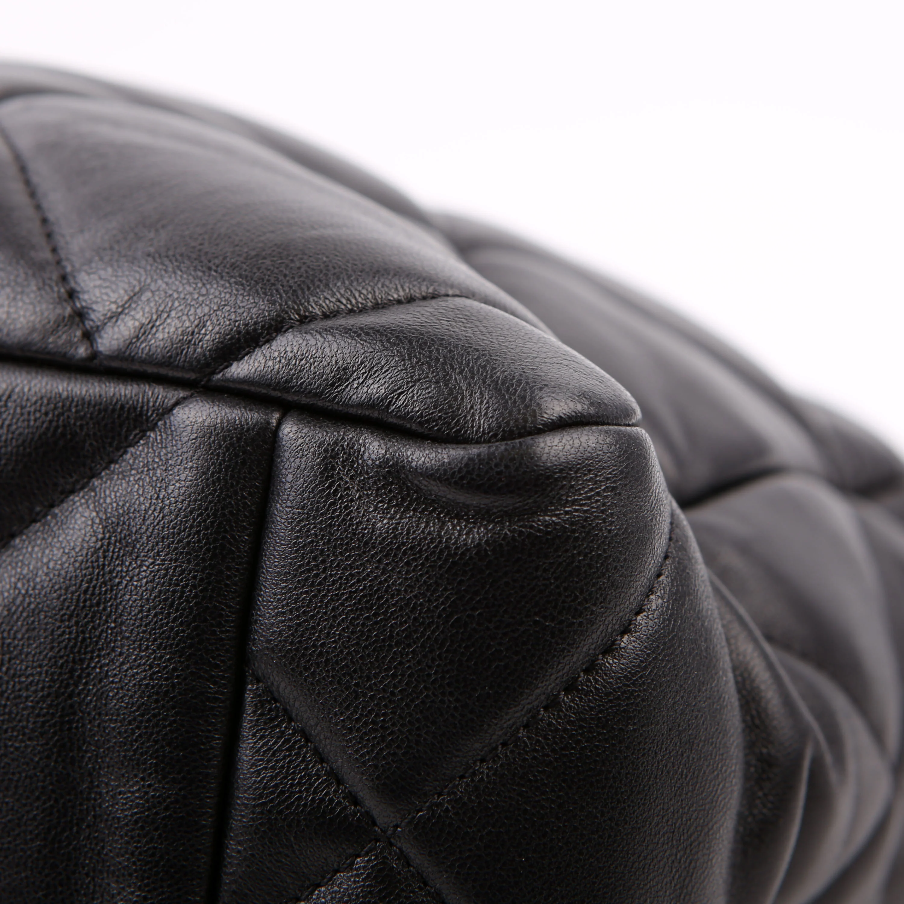 Chanel 19 Quilted Goatskin N/S Shopping Tote Black - Image 8