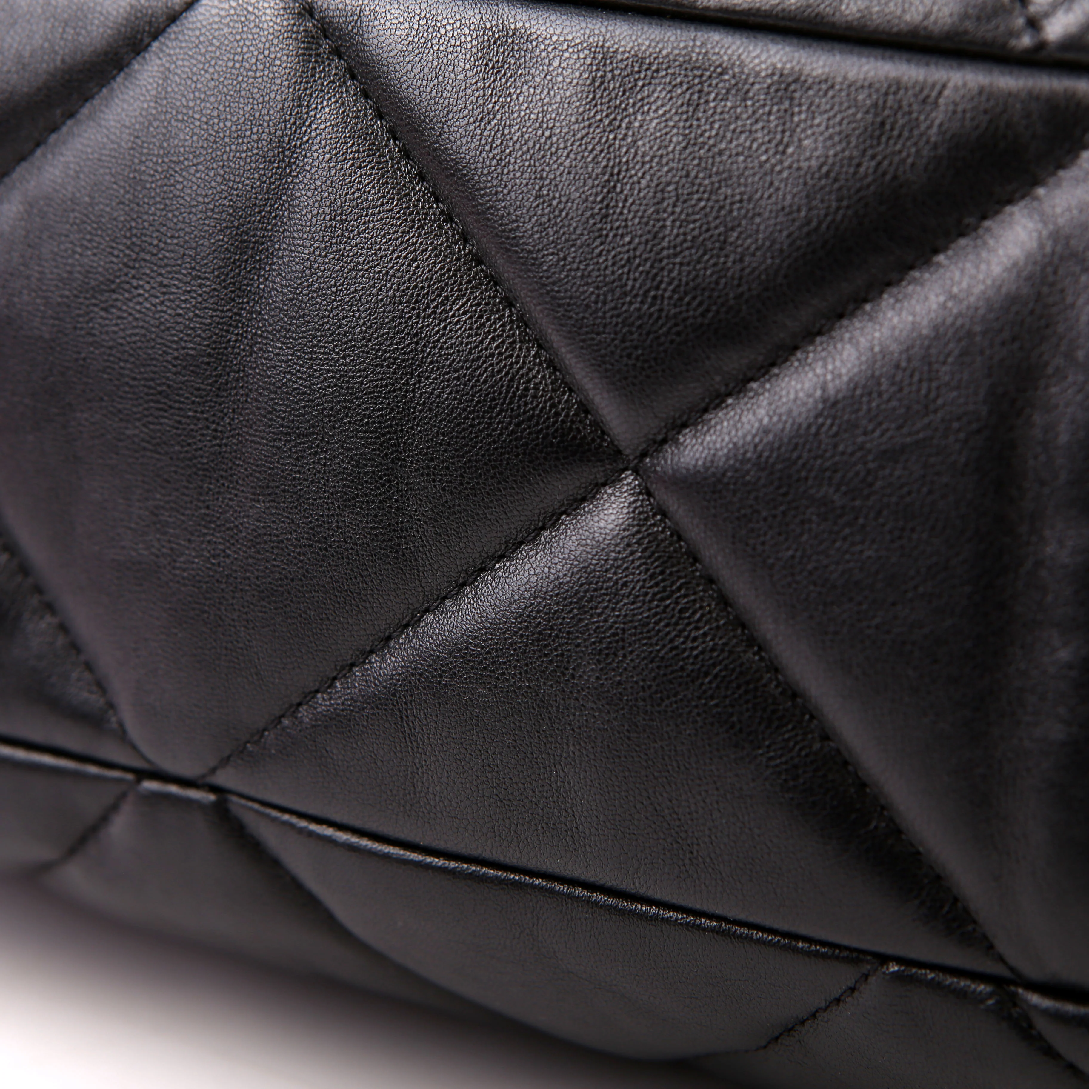 Chanel 19 Quilted Goatskin N/S Shopping Tote Black - Image 9