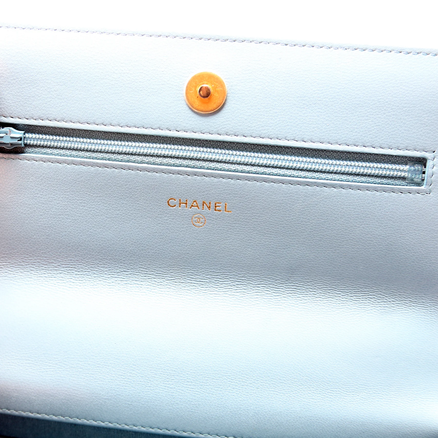 Chanel 19 WOC Quilted Lambskin 29M Blue - Image 9