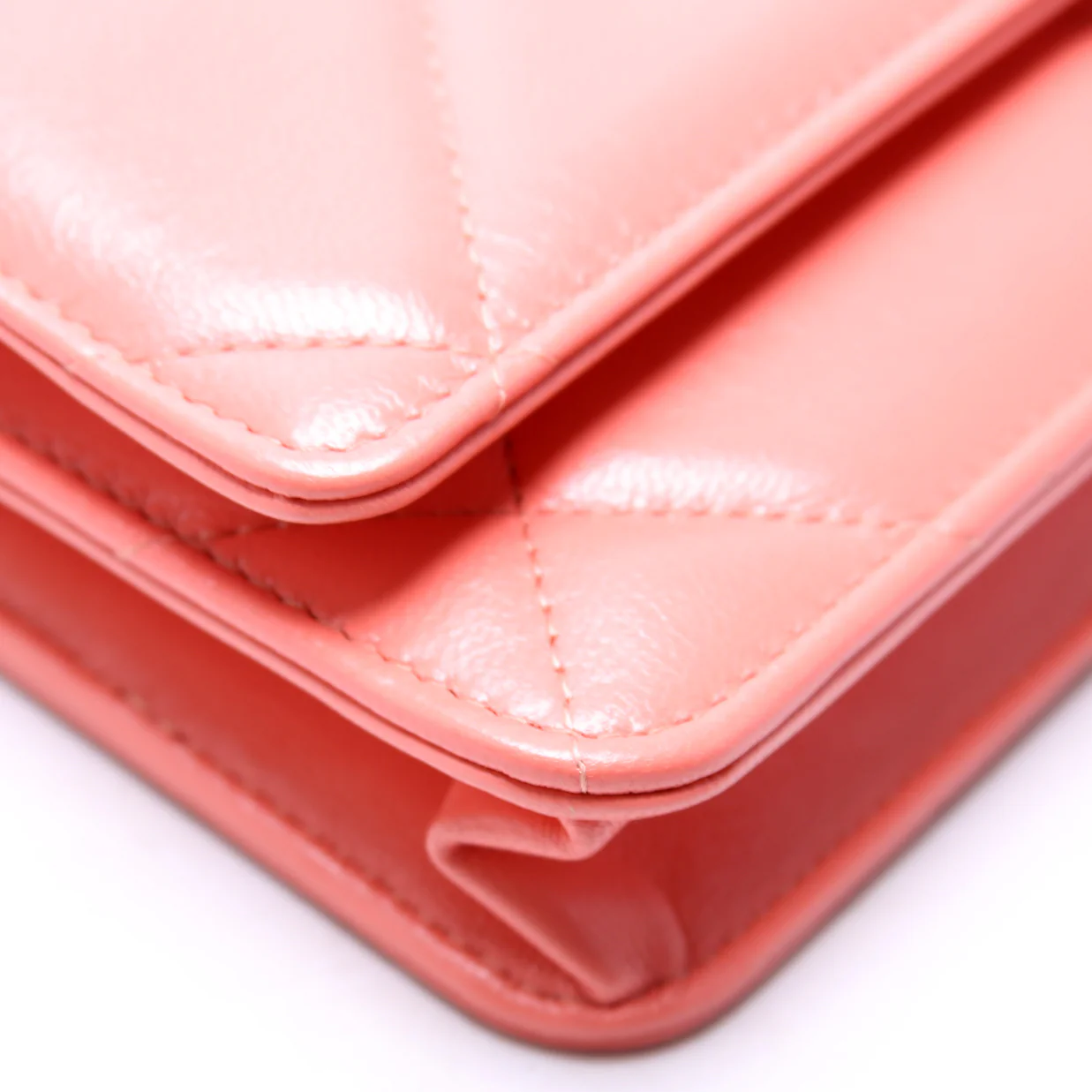 Chanel 19 WOC Quilted Lambskin 30M Pink - Image 5