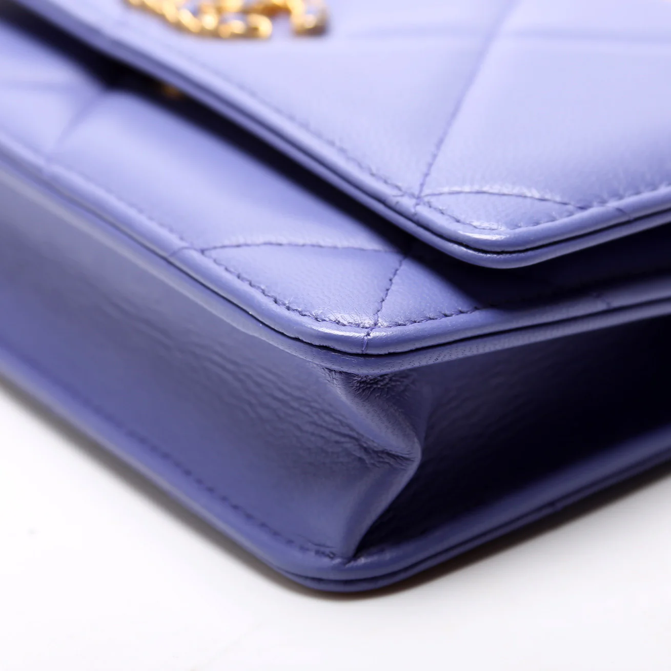 Chanel 19 WOC Quilted Lambskin 30M Purple - Image 7
