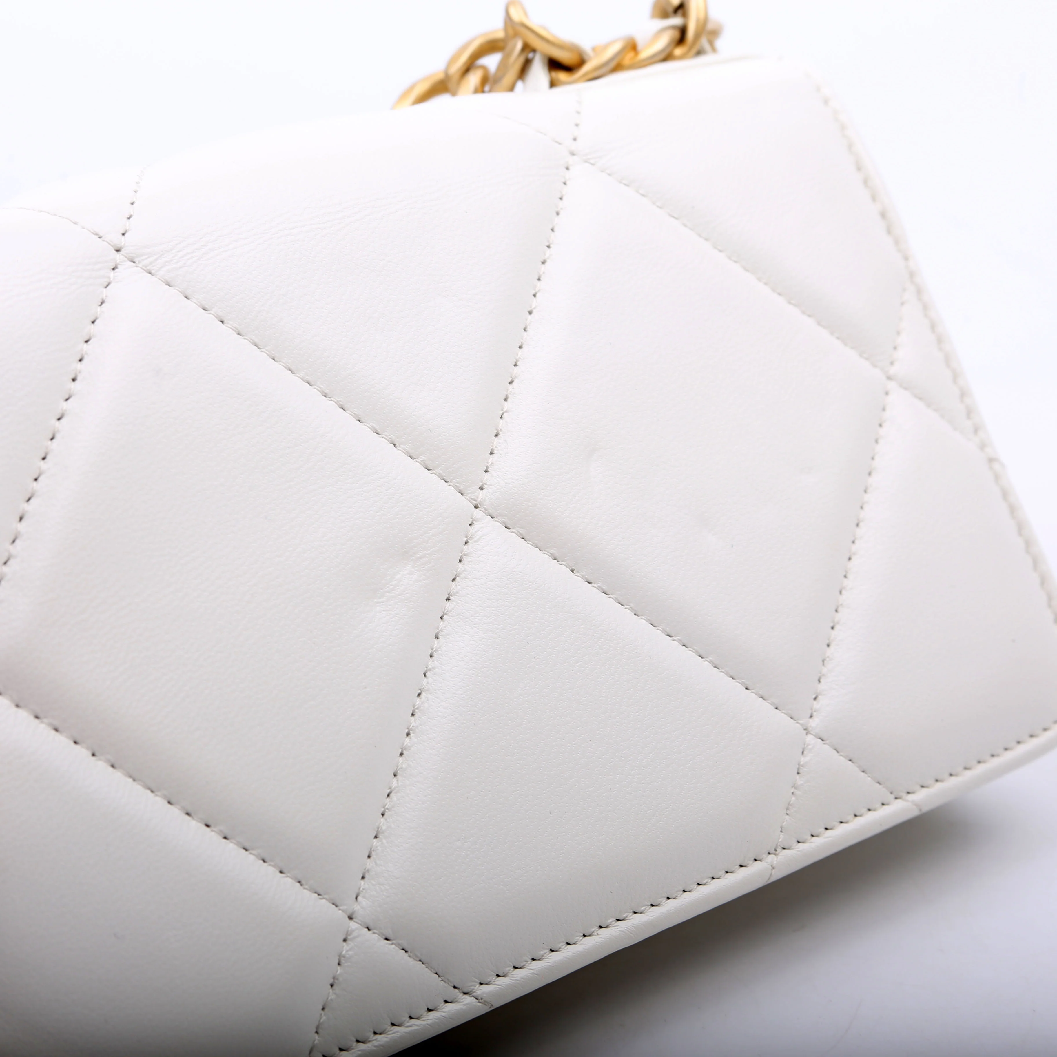 Chanel 19 WOC Quilted Lambskin 30M White - Image 9