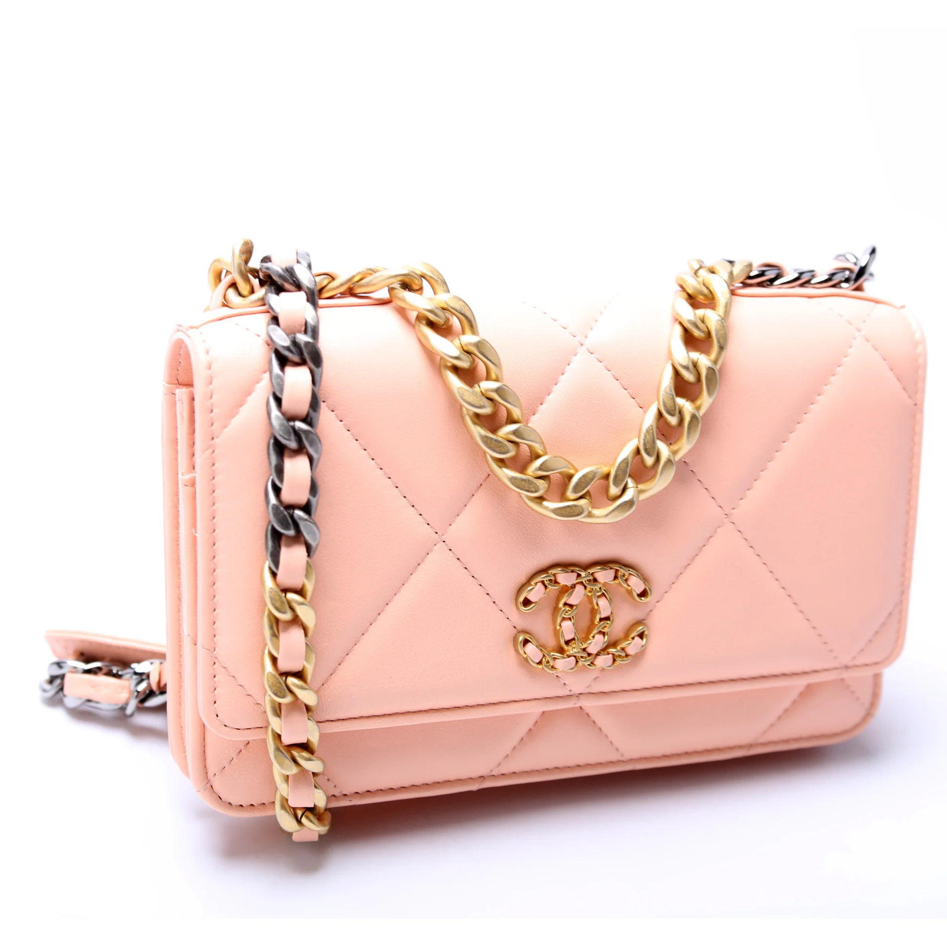 Chanel 19 WOC Quilted Lambskin RFID - Image 2