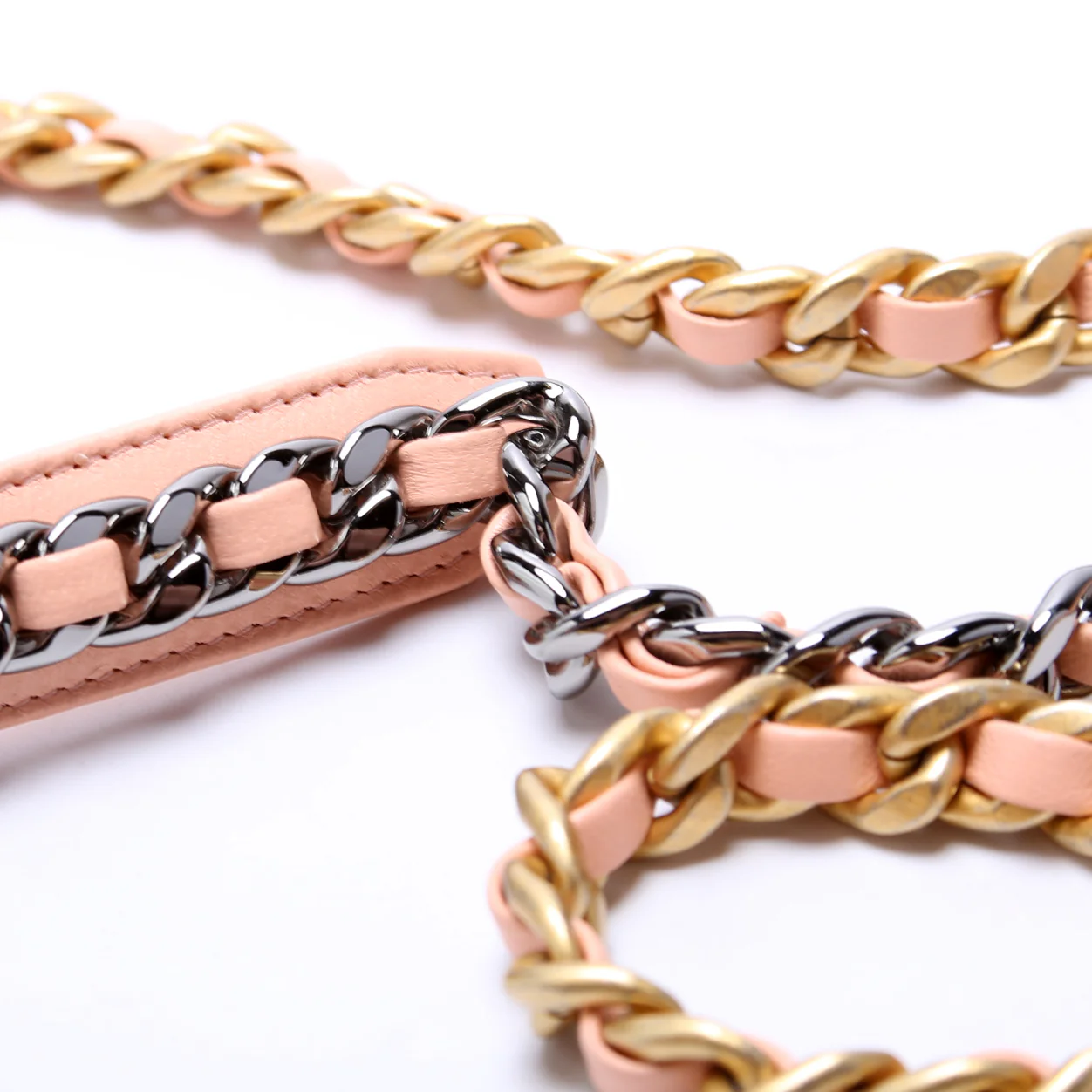 Chanel 19 WOC Quilted Lambskin RFID - Image 6