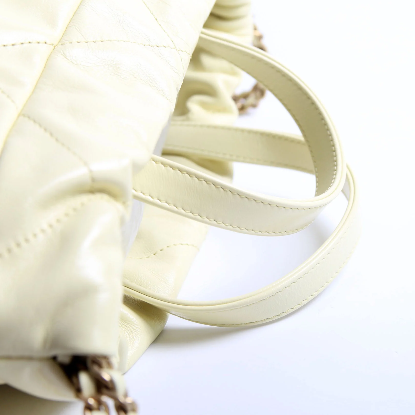 Chanel 22 Backpack RFID Yellow - Image 10