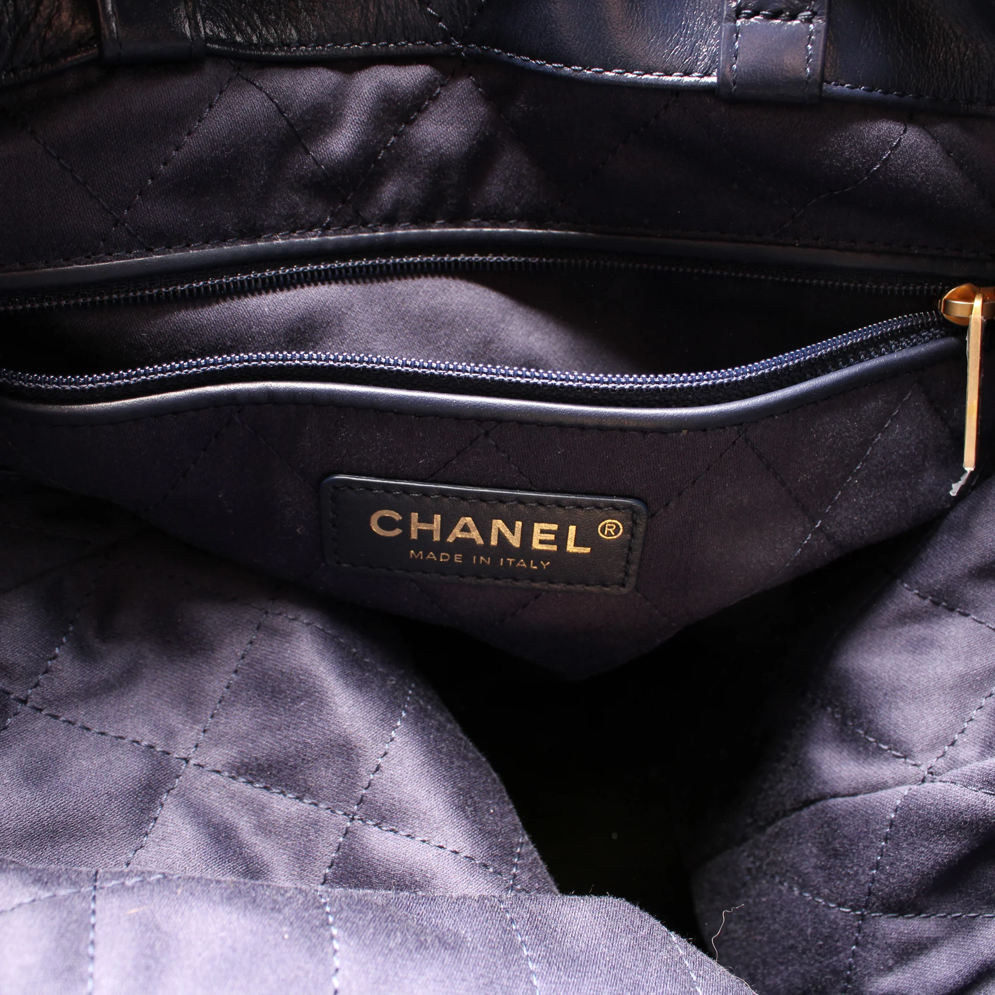 Chanel 22 Large Backpack 32M+ - Image 10