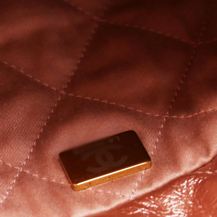 Chanel 22 Mini Metallic Calfskin RFID Pink - Image 9