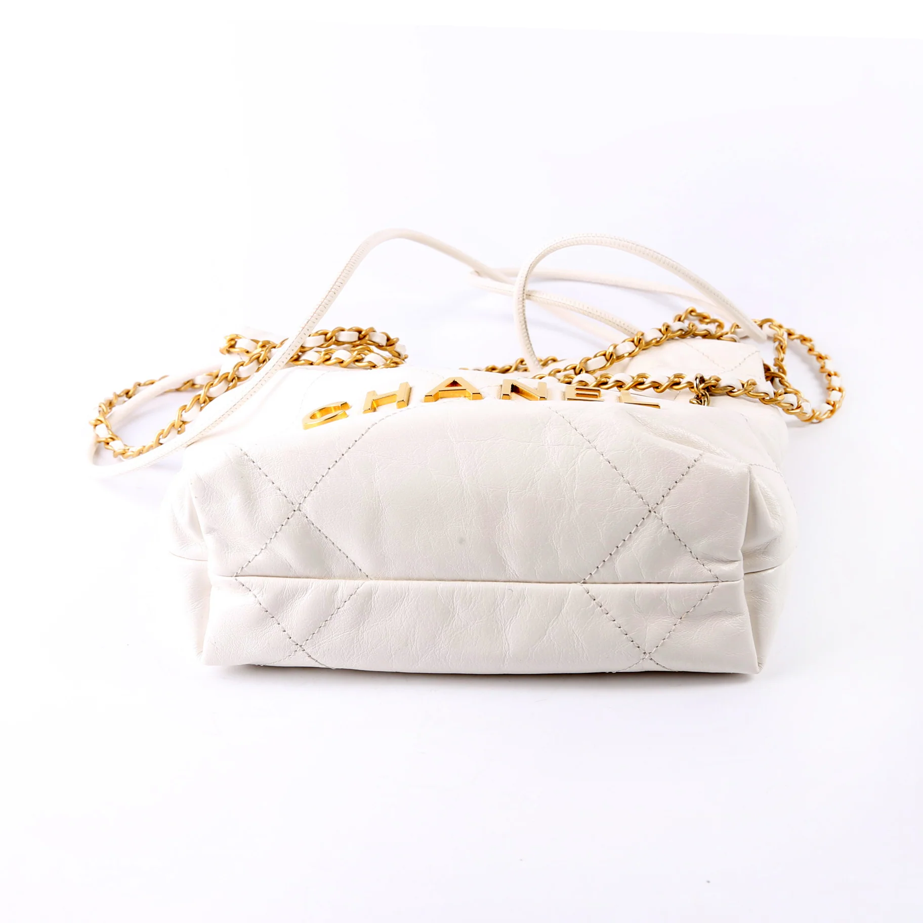 Chanel 22 Mini Quilted Calfskin RFID White - Image 5