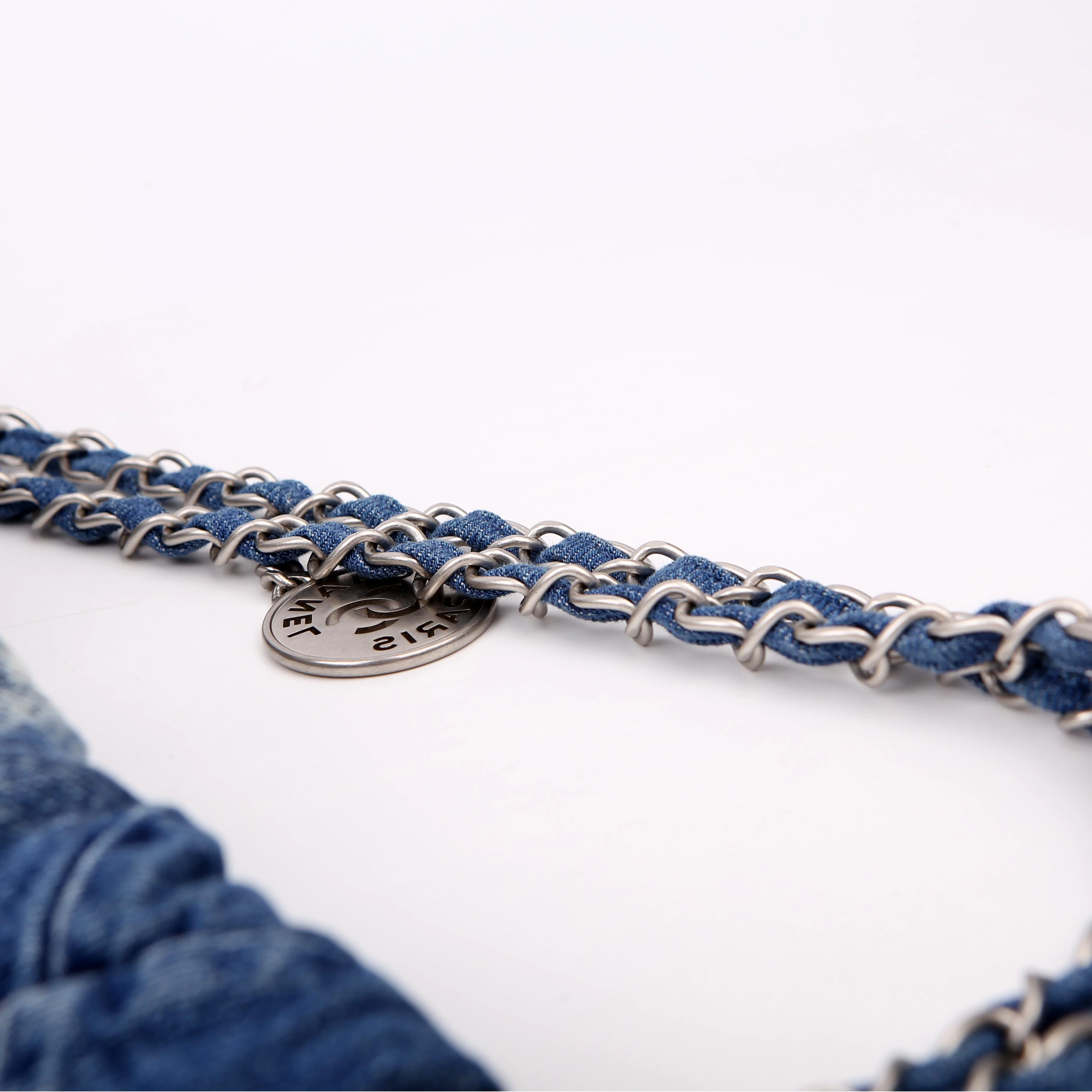 Chanel 22 Quilted Denim Hobo Blue - Image 7