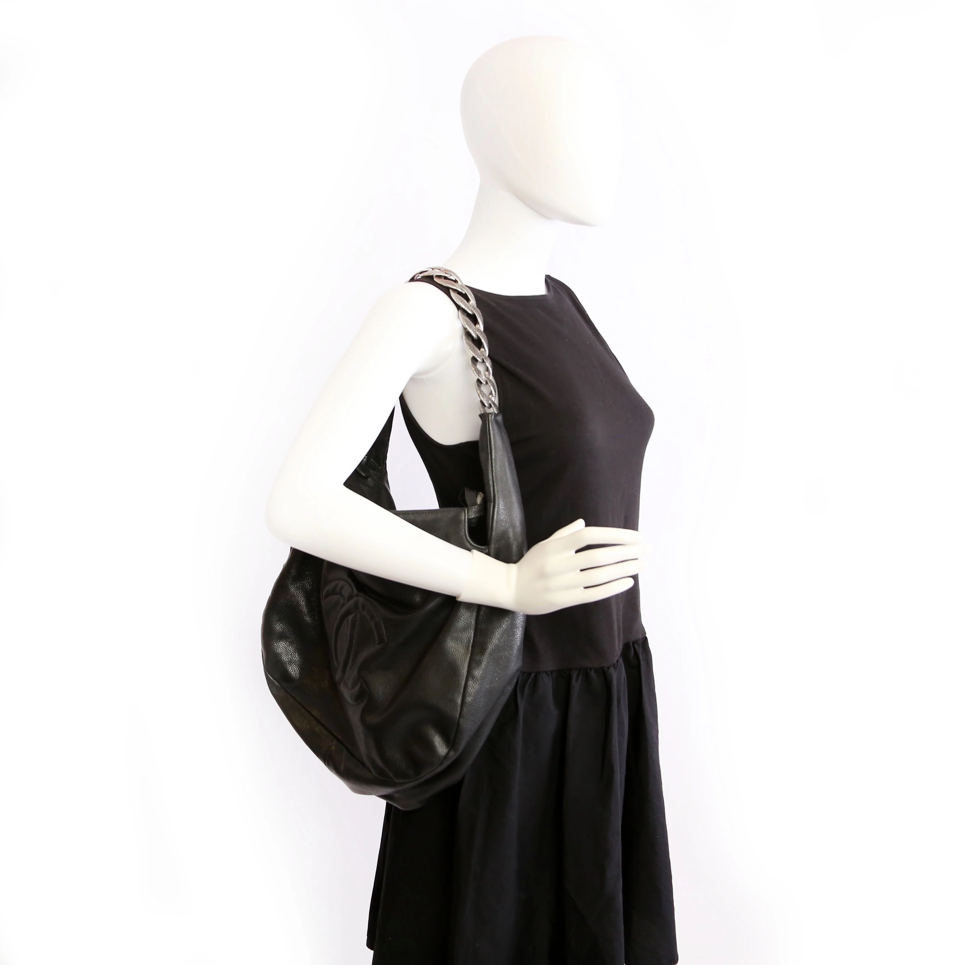 Chanel 31 Caviar Hobo Grey - Image 13