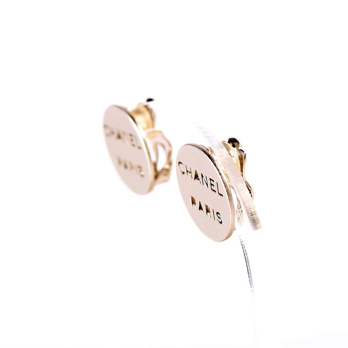 Chanel Paris Round Clip On Earrings - Image 4