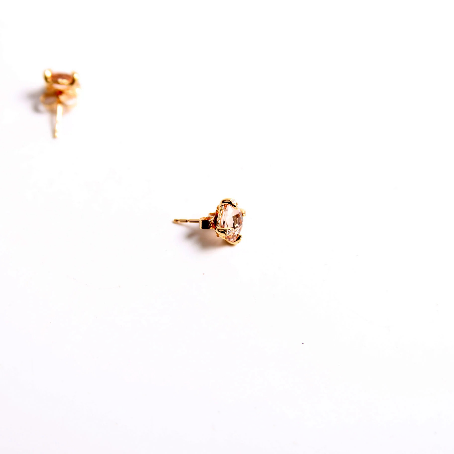 Chatelaine Studs Morganite Diamonds 750 - Image 4