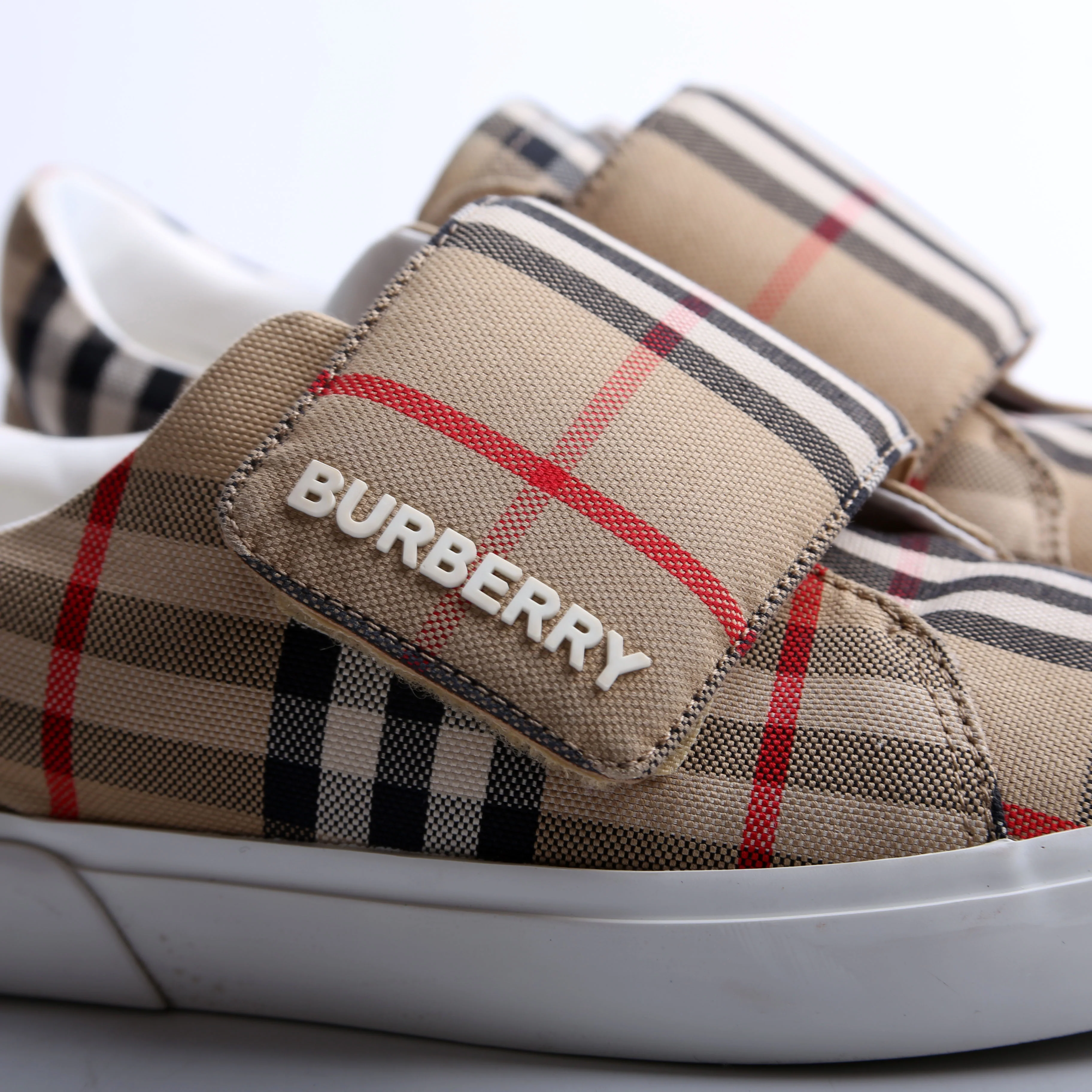 Check Print Sneakers Size 34 - Image 6