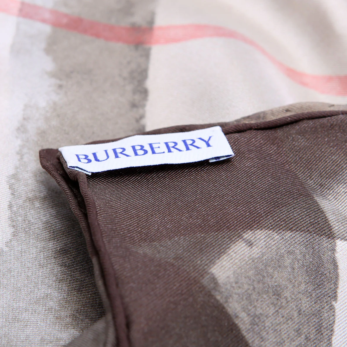 Checked Silk - Image 5