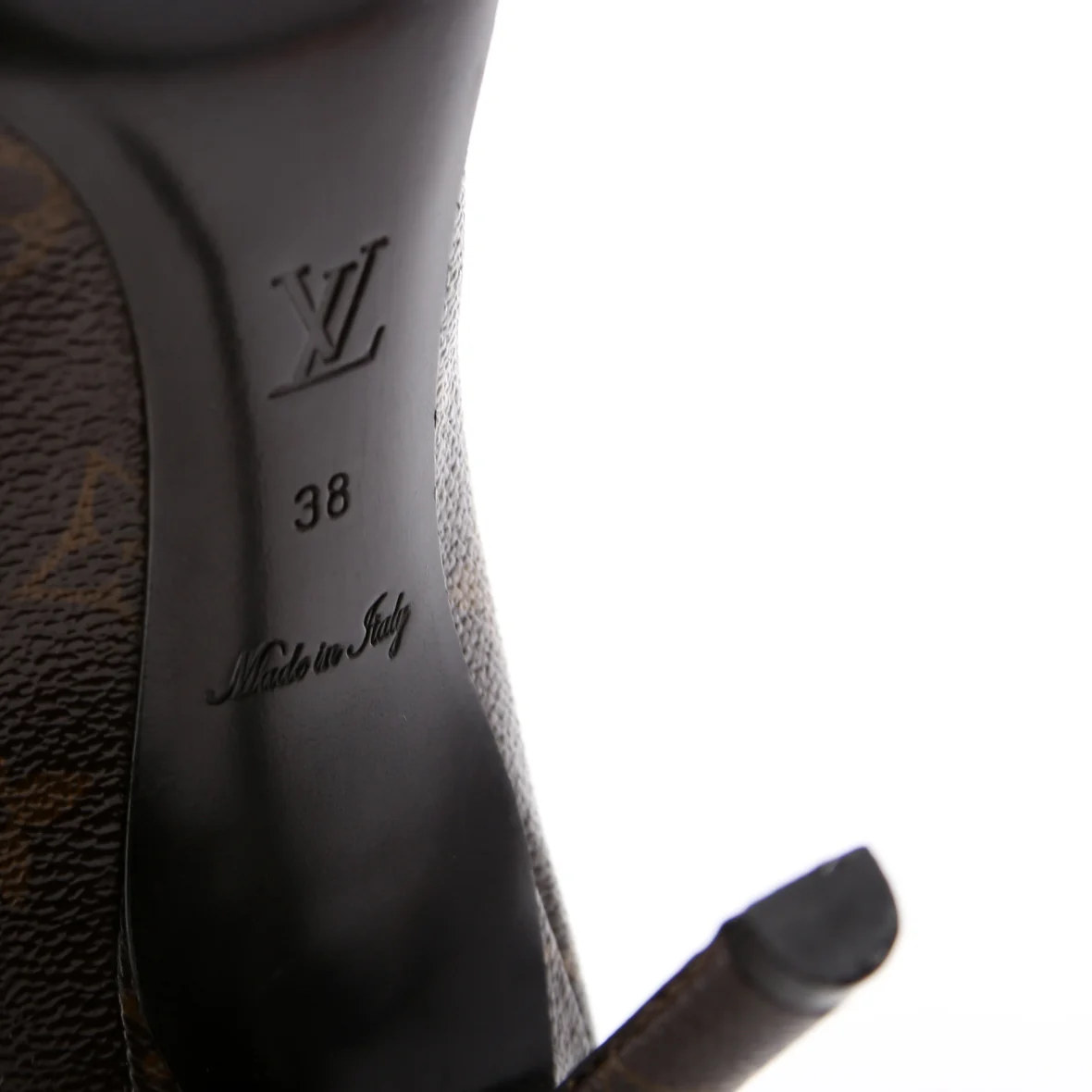 Cherie Pumps Size 38 - Image 7