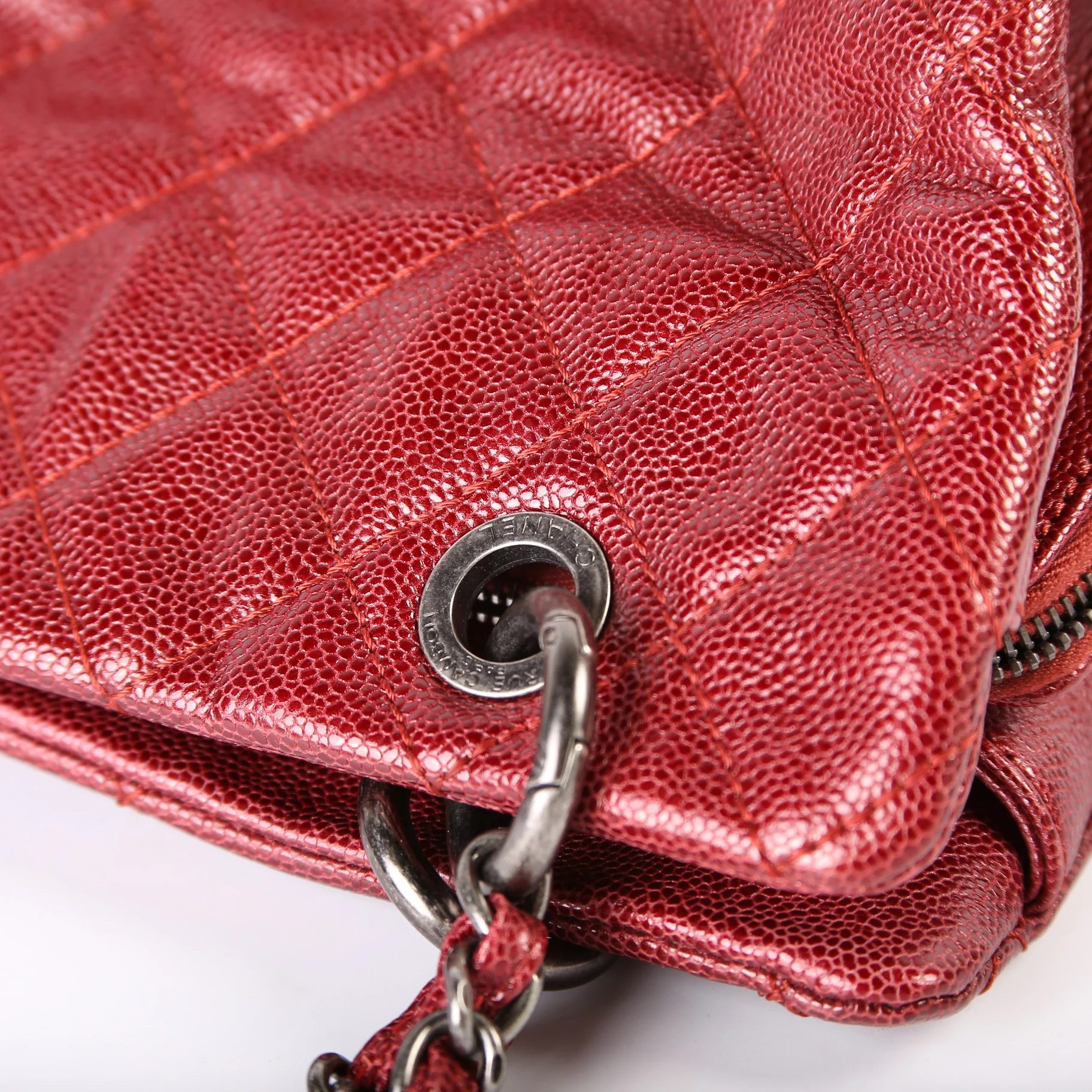 Chic Small Shopping Tote Caviar 16M - Image 9