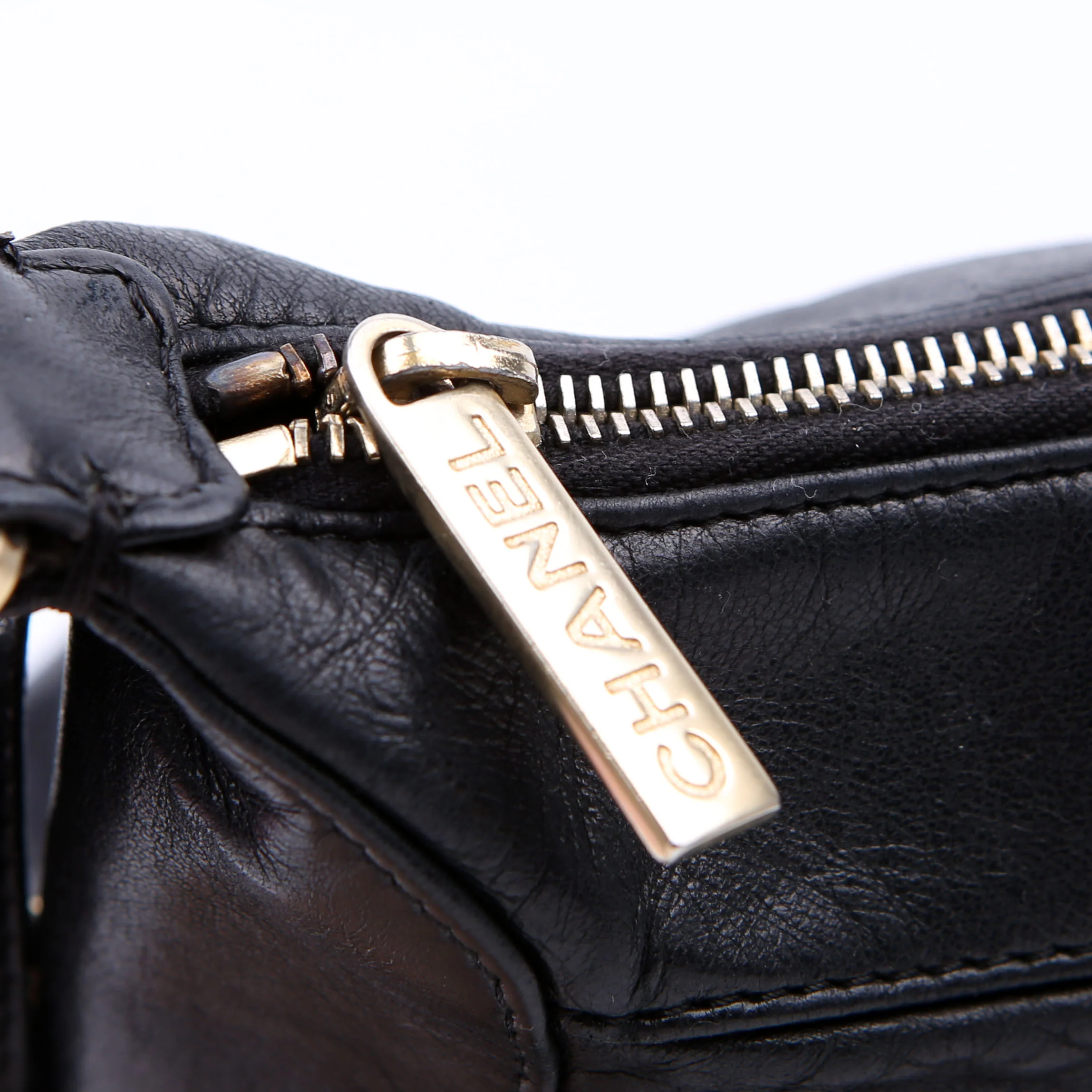 Chocolate Bar Shoulder Bag Lambskin Black - Image 15