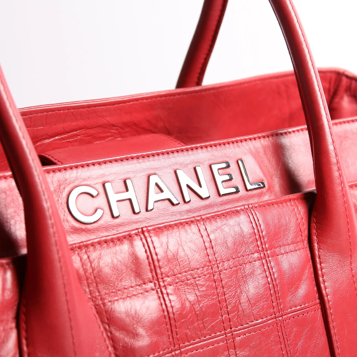 Chocolate Bar Tote Large 11M Red - Image 10