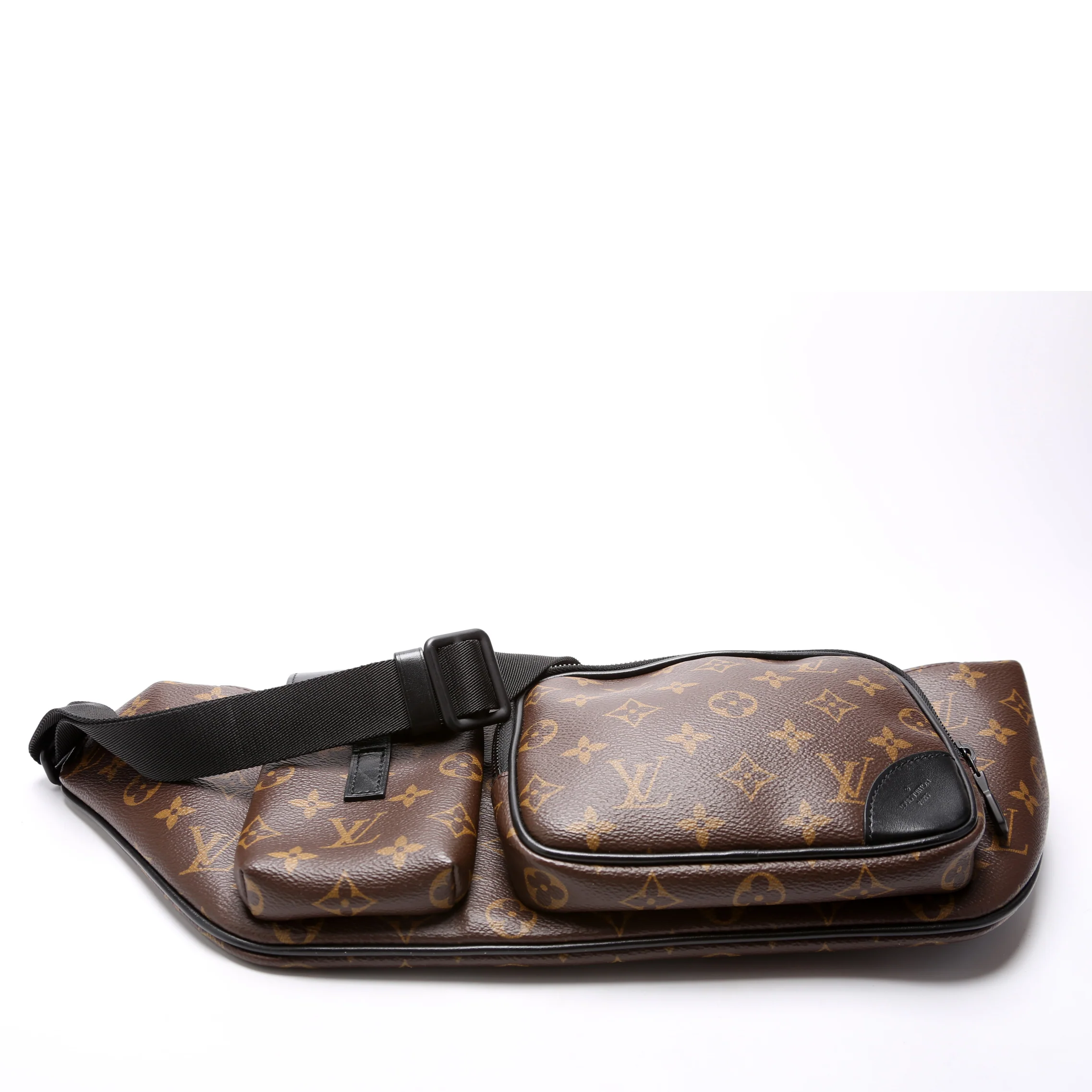 Christopher Bumbag Monogram Macassar - Image 4