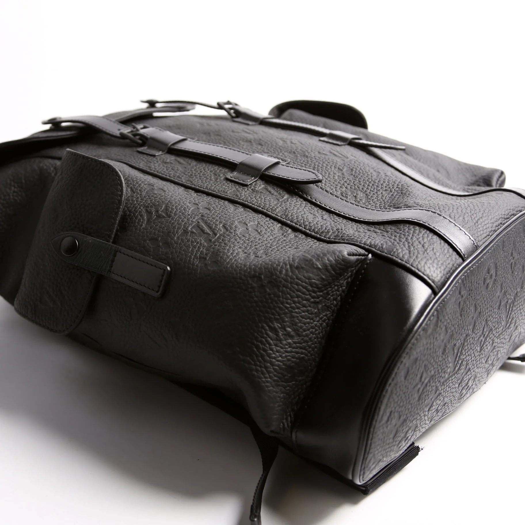 Christopher MM Backpack Taurillon Black - Image 4