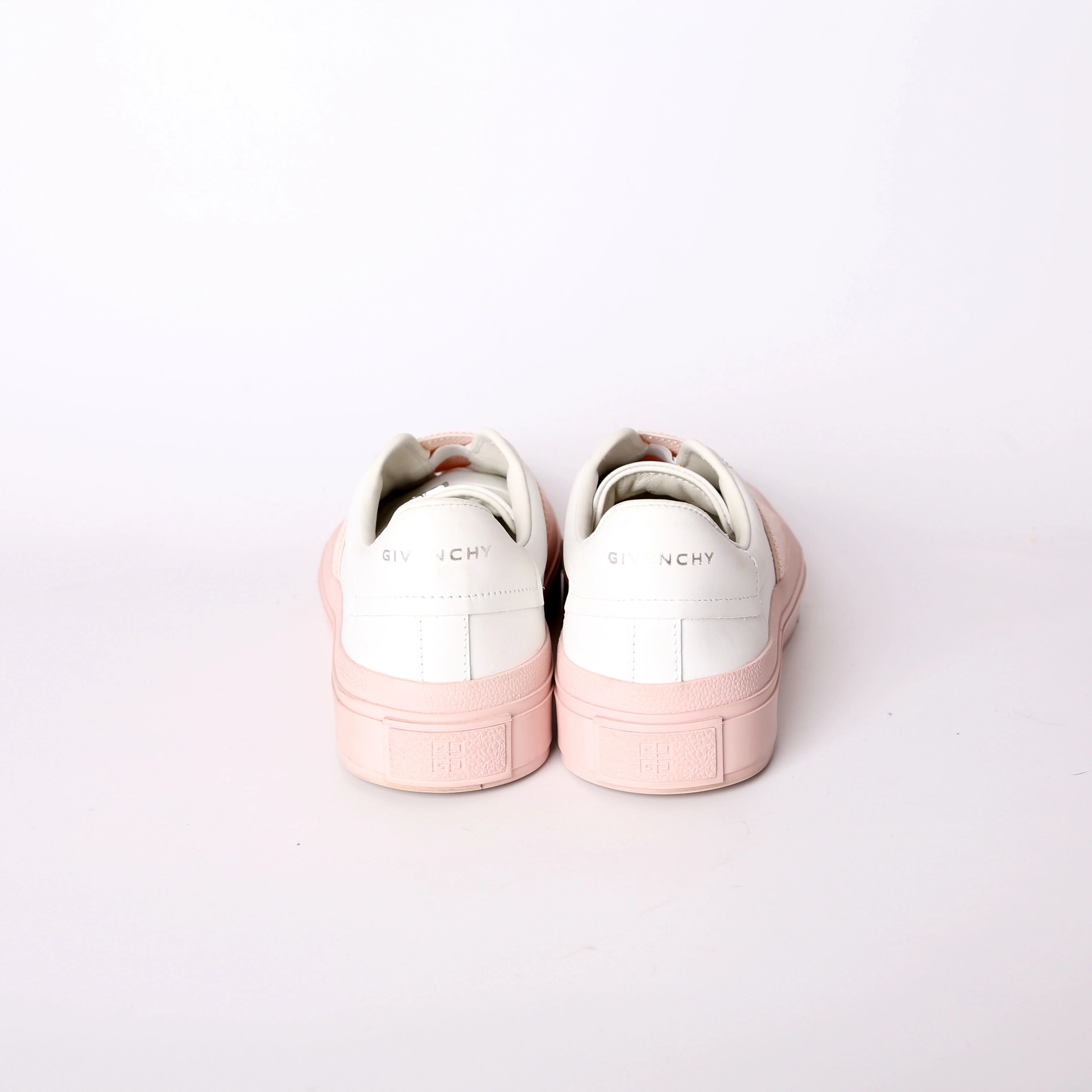 City Court Sneakers Size 38 - Image 4