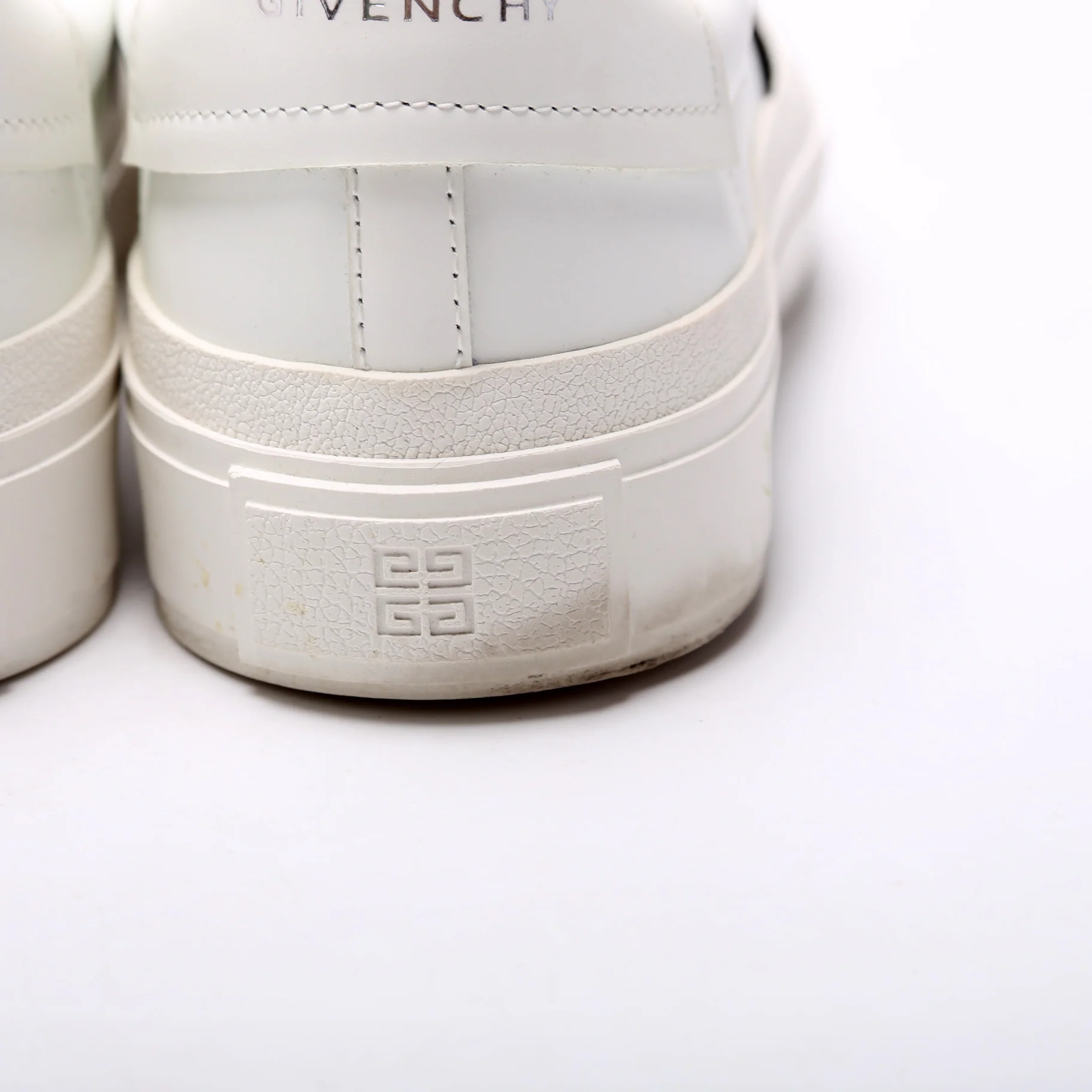 City Sport Slip On Sneakers Size 40 - Image 5