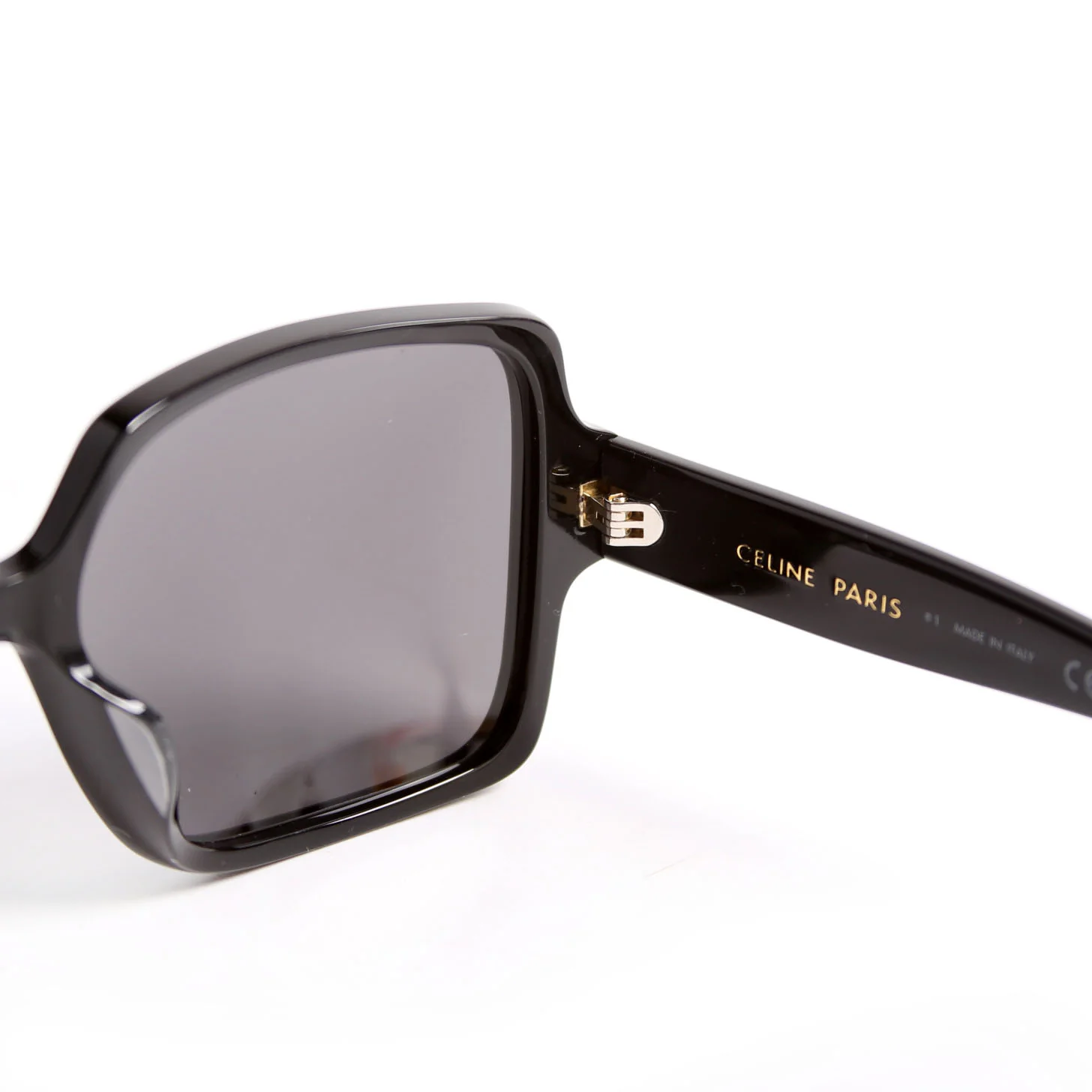 CL40316U Triomphe Square Sunglasses Black - Image 7