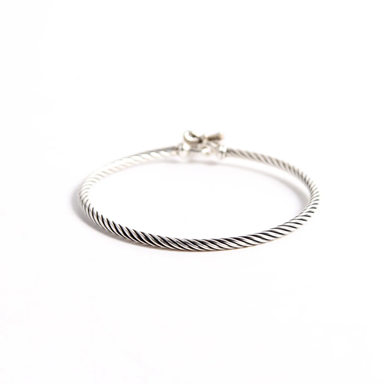 Classic Cable Bow 3MM Bracelet 925/PAVE - Image 3