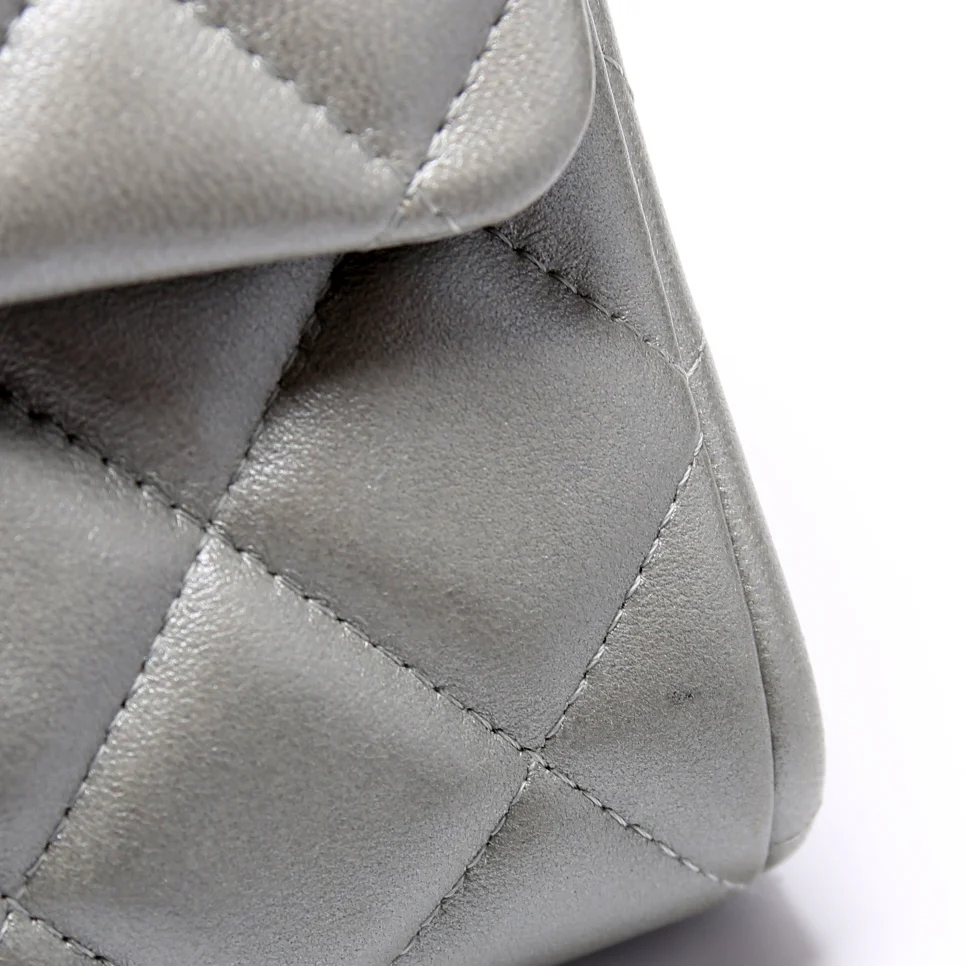 Classic Chain Clutch Lambskin 16M - Image 7