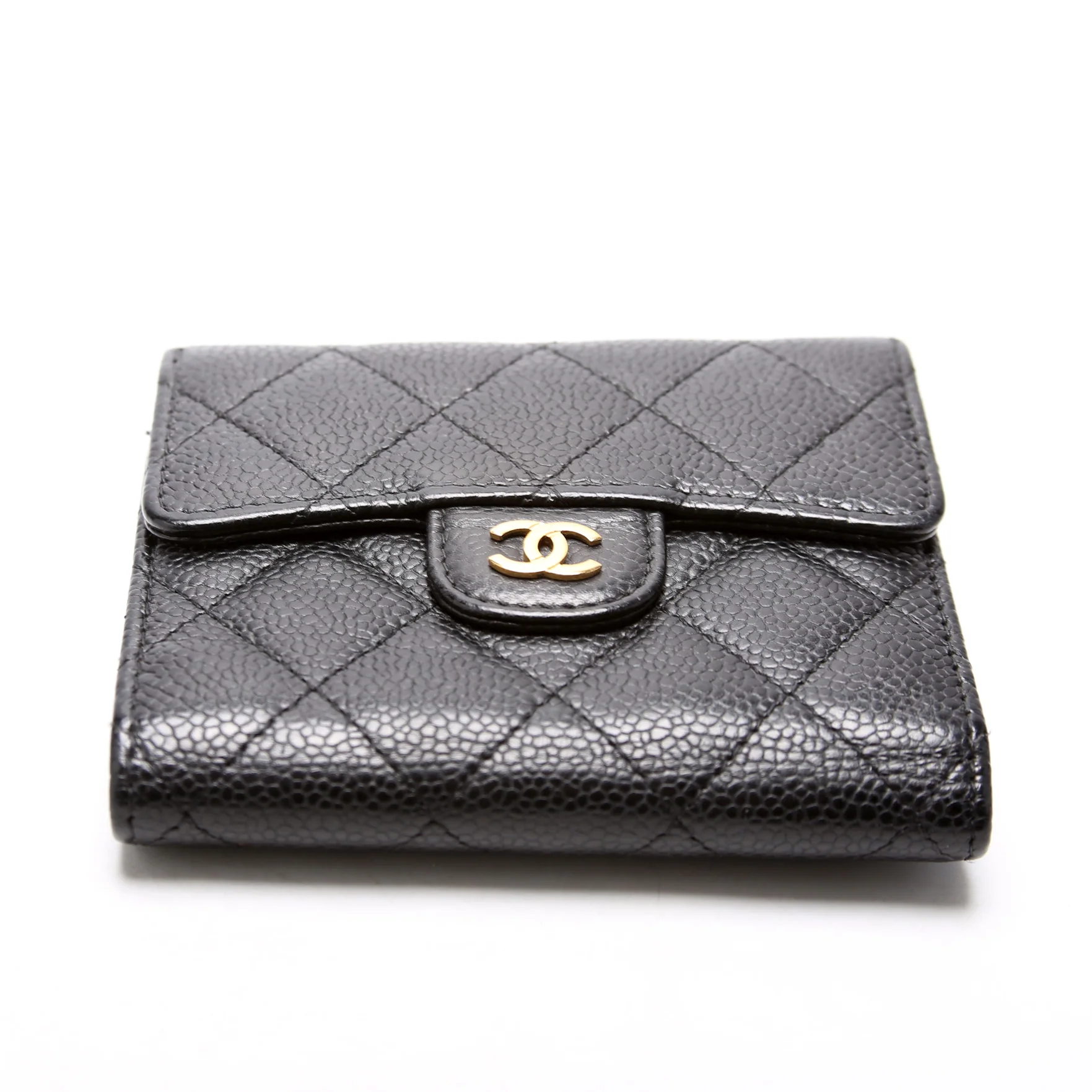 Classic Compact Flap Wallet Caviar 25M Black - Image 4