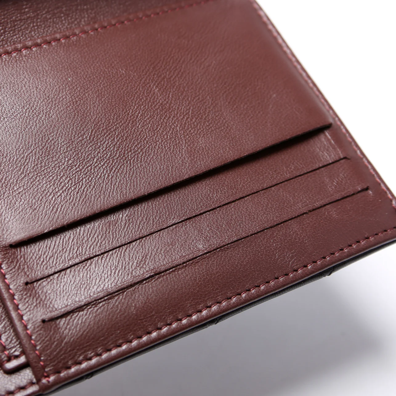 Classic Compact Flap Wallet Lambskin 25M - Image 8