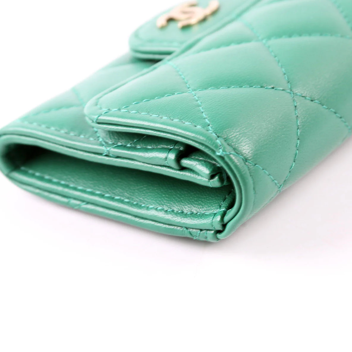 Classic Flap Card Holder Lambskin RFID Green - Image 8