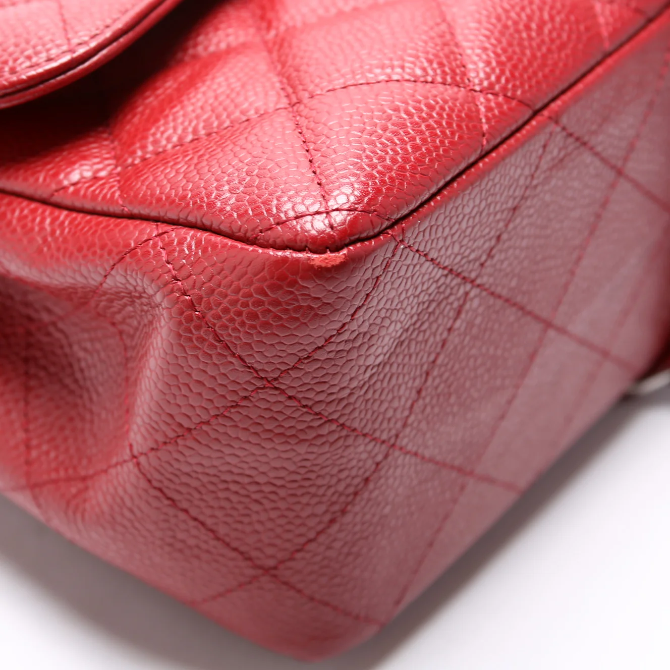 Classic Flap Jumbo Caviar 10-13M - Image 5