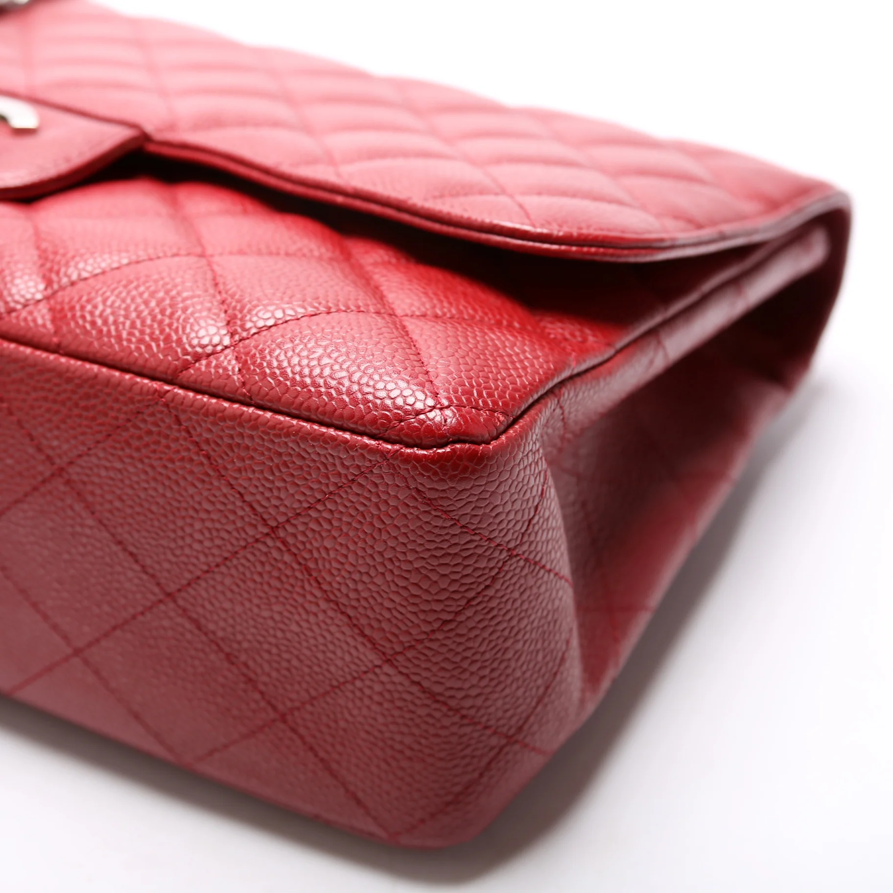Classic Flap Jumbo Caviar 10-13M - Image 6