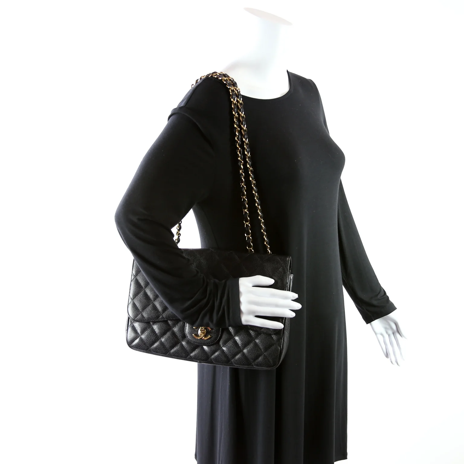 Classic Flap Jumbo Caviar 10-13M Black - Image 12
