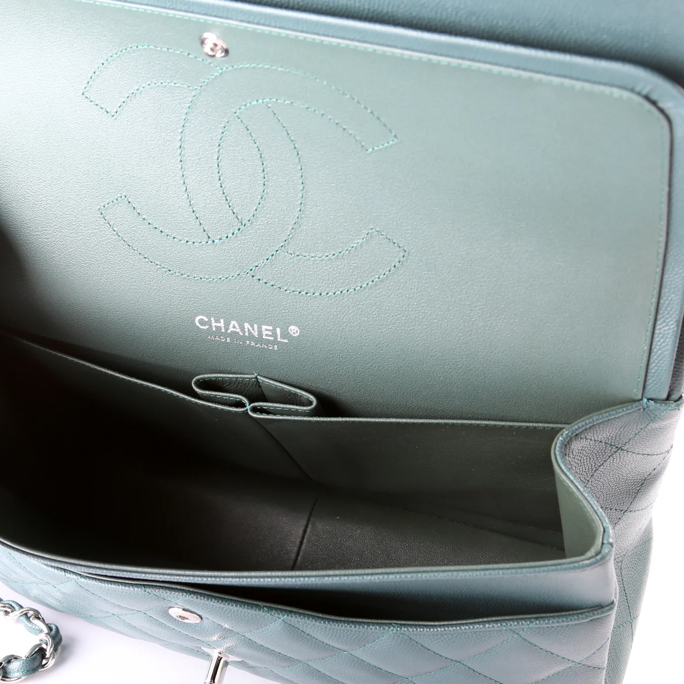 Classic Flap Jumbo Caviar 21-24M - Image 8