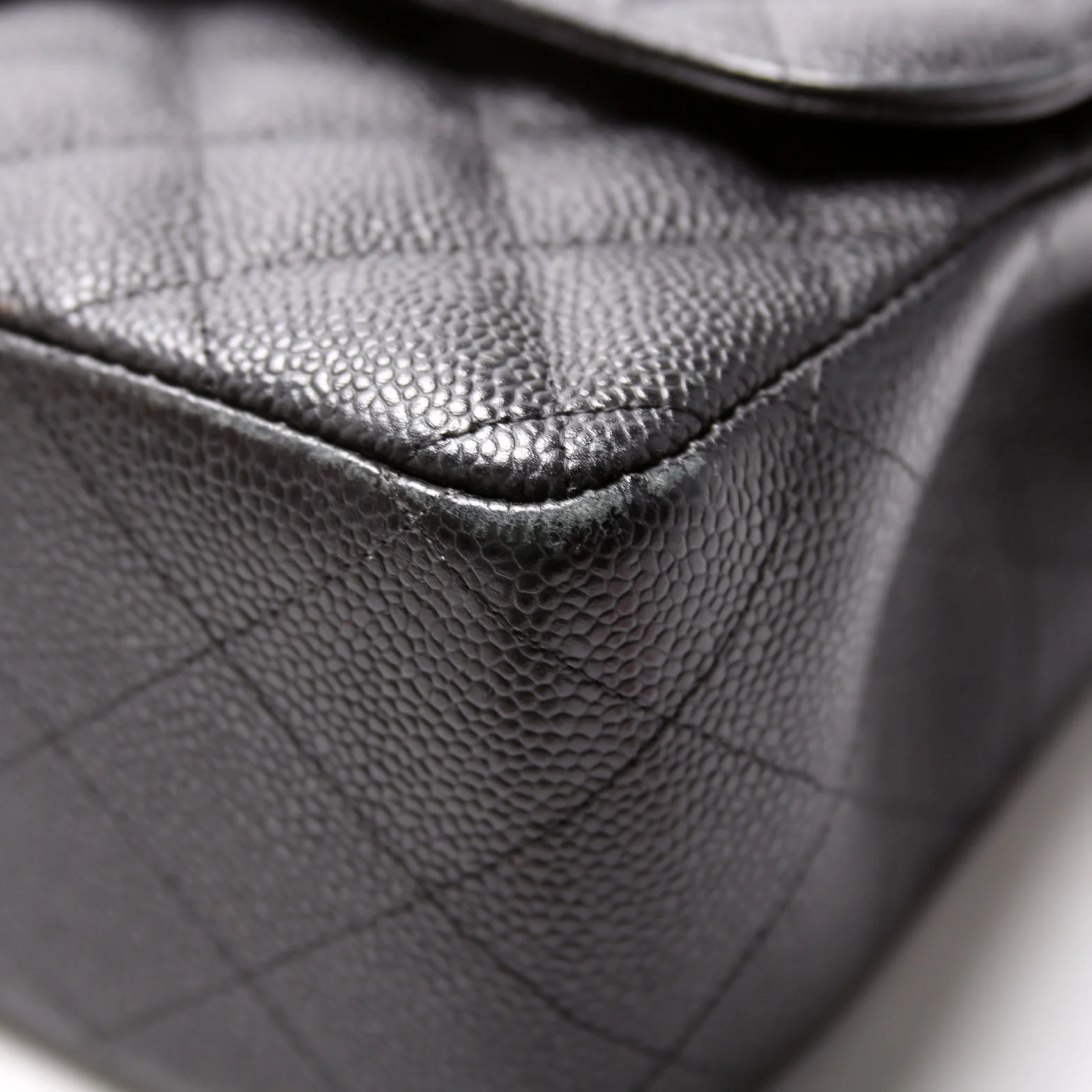 Classic Flap Jumbo Caviar 25-28M - Image 6